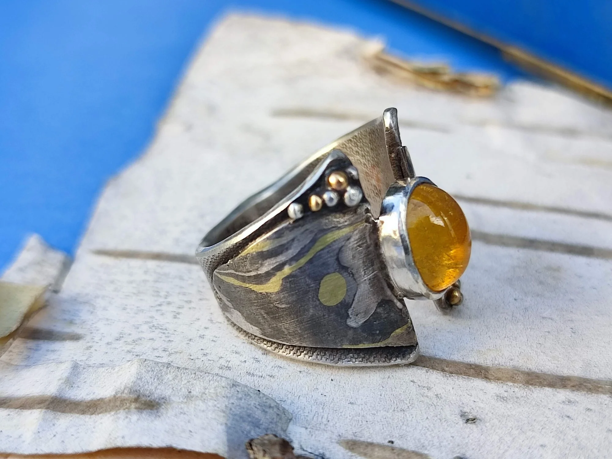 Ring breit Turmalin Mokume auf Silber 20230421-019kl.jpg