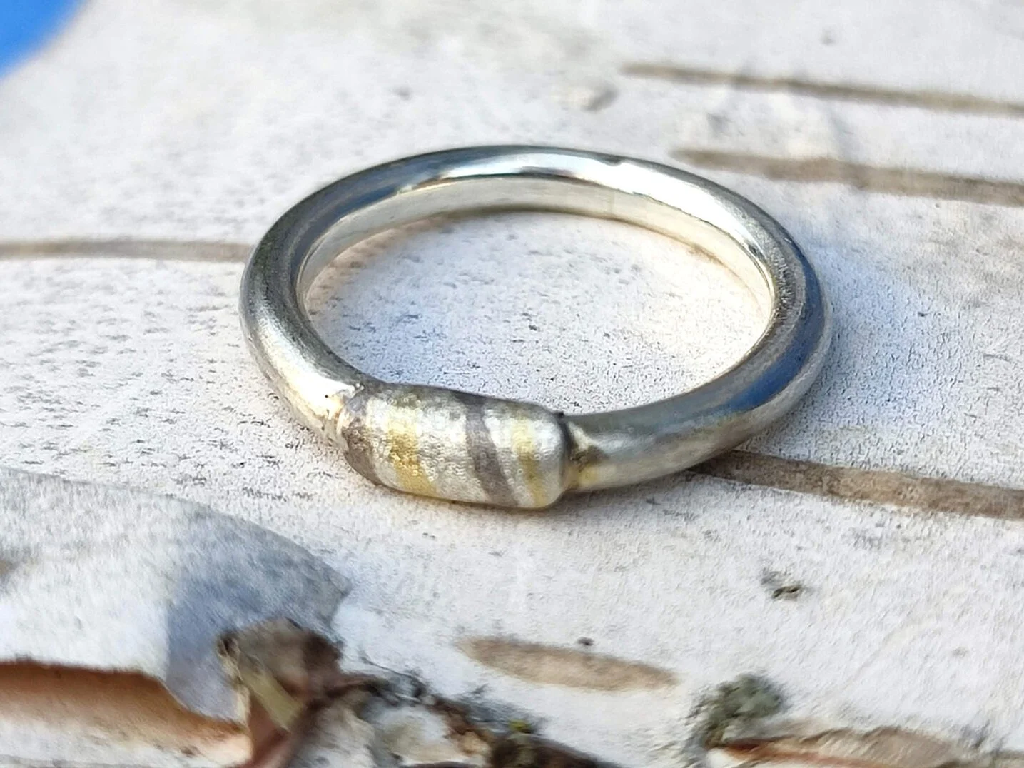 Ring+schmal+Mokume+auf+Silber+20230421-003kl.jpg