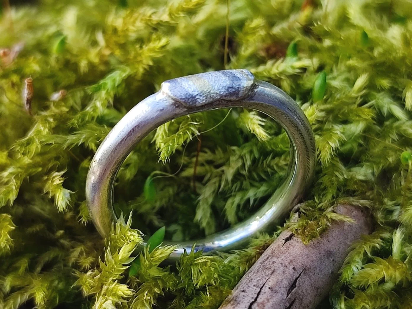 Ring+schmal+Mokume+auf+Silber+20230421-001kl.jpg