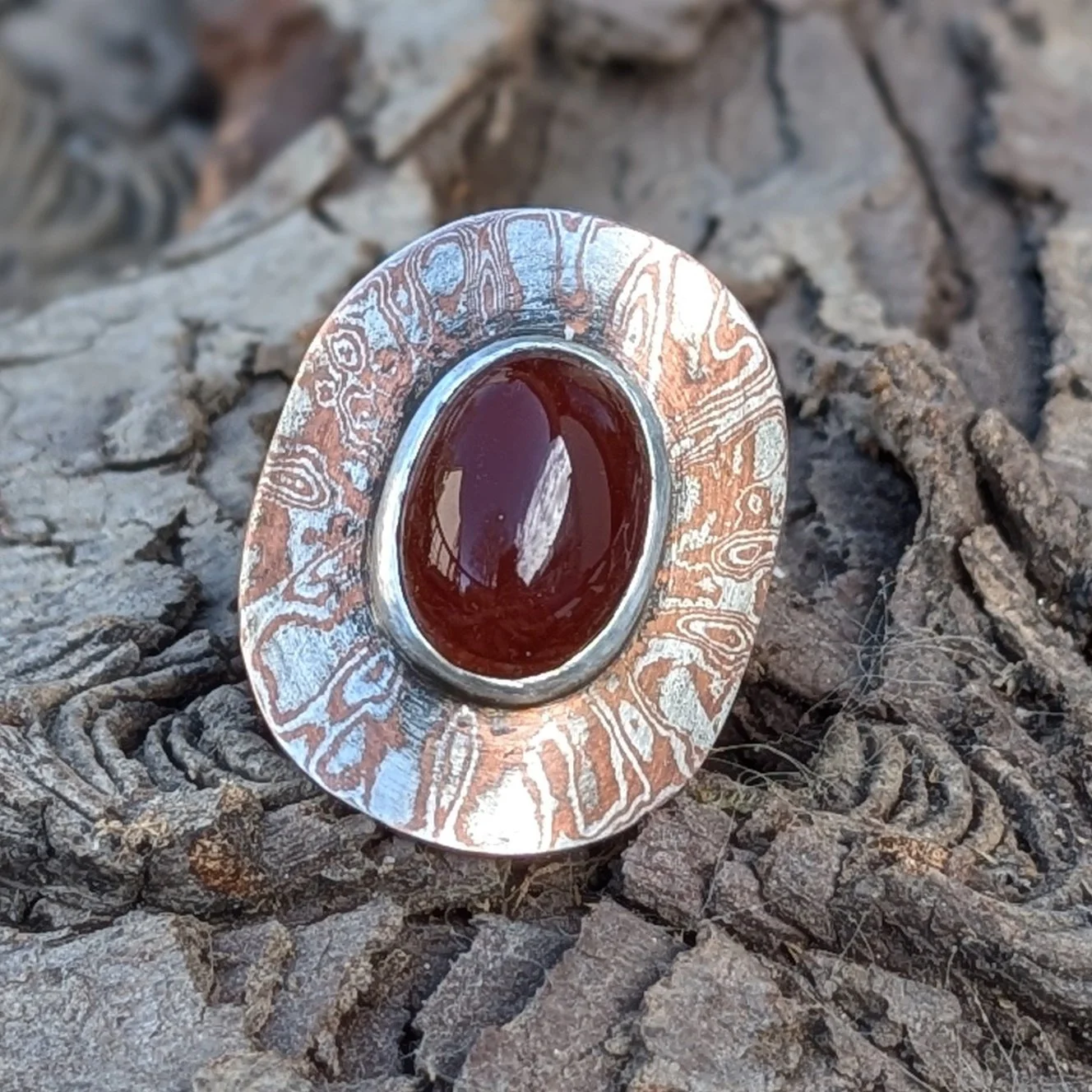 Cocktail Ring Mokume Cu Ag Karneol Holzmaserung.jpg