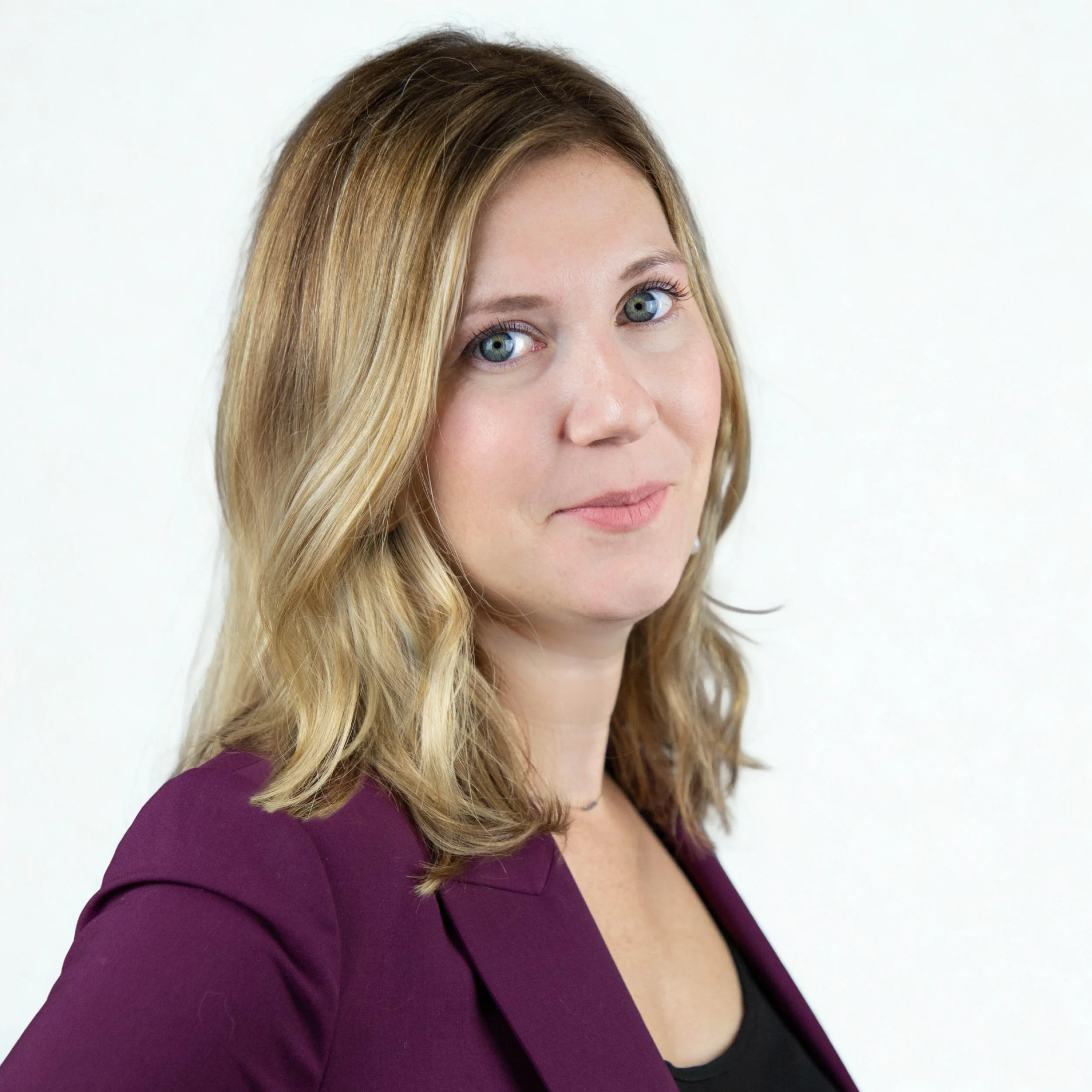 Katherine Wood - Nonprofit Consultant - Nonprofit grant writing and marketing