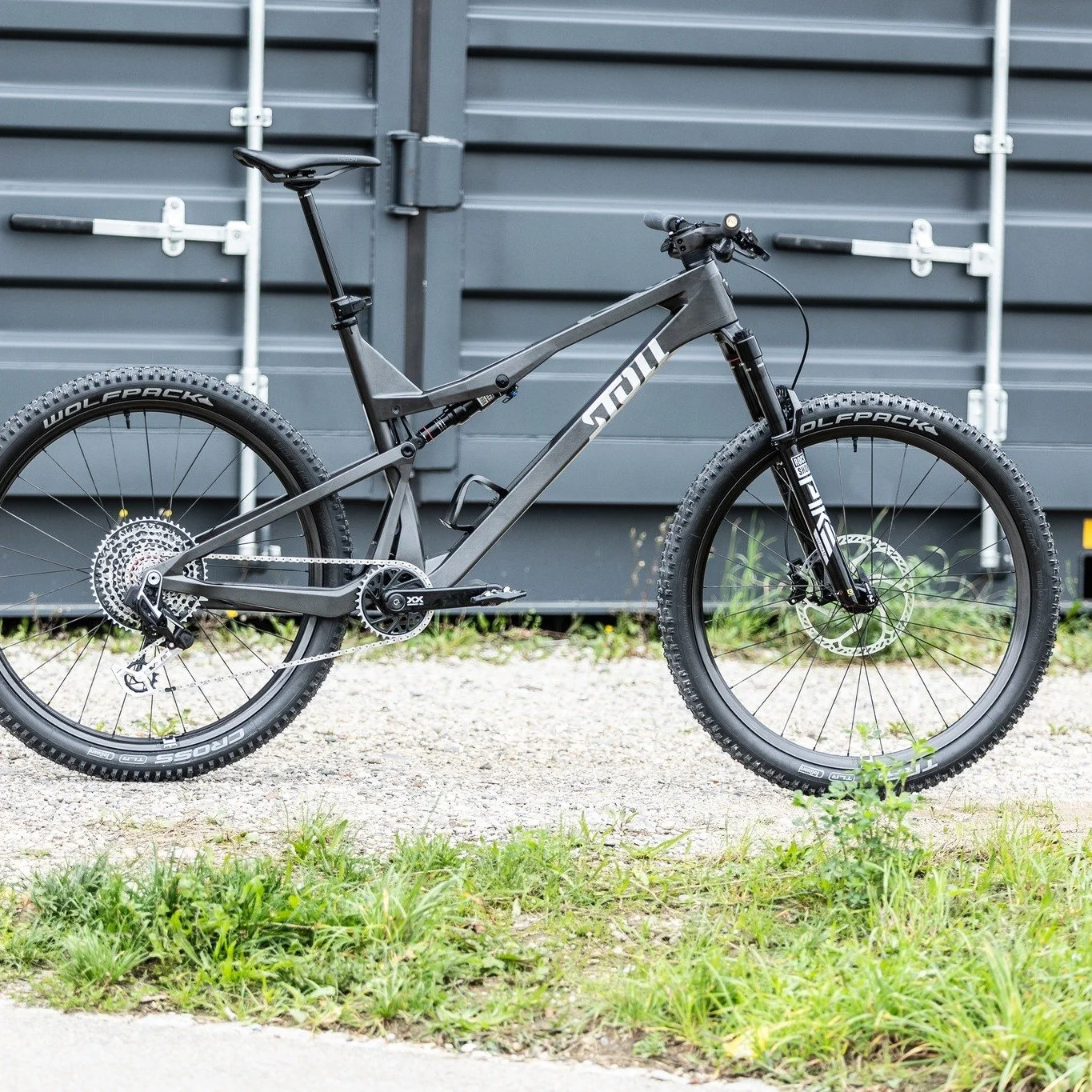 Our Series 3 XL – a large bike for tall people. The perfect choice for those over 190 cm tall.
#stollbikes #producedineurope #custombike #madeineurope #handmade #testitifyoulikeit