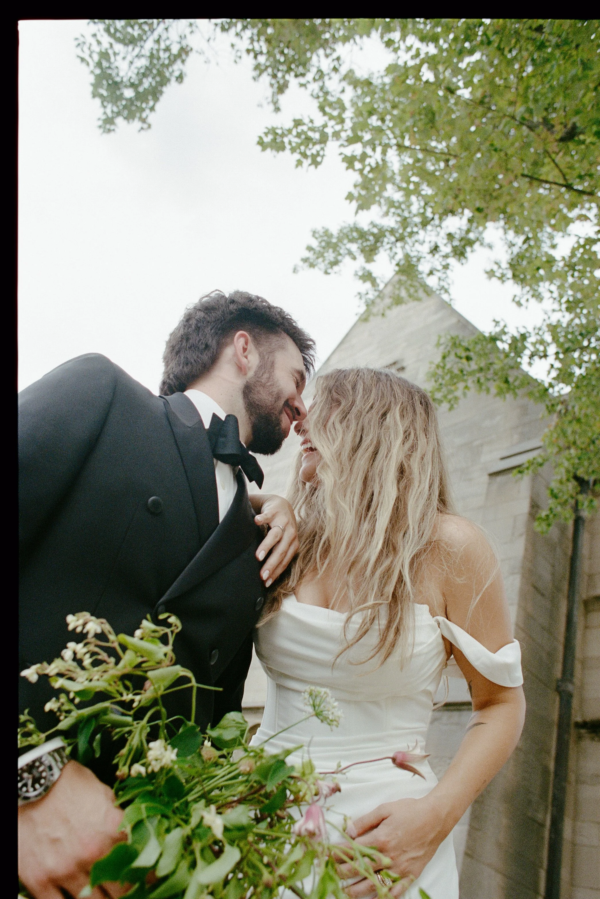 Pittsburgh Wedding Photographer | Hartwood Acres Wedding
