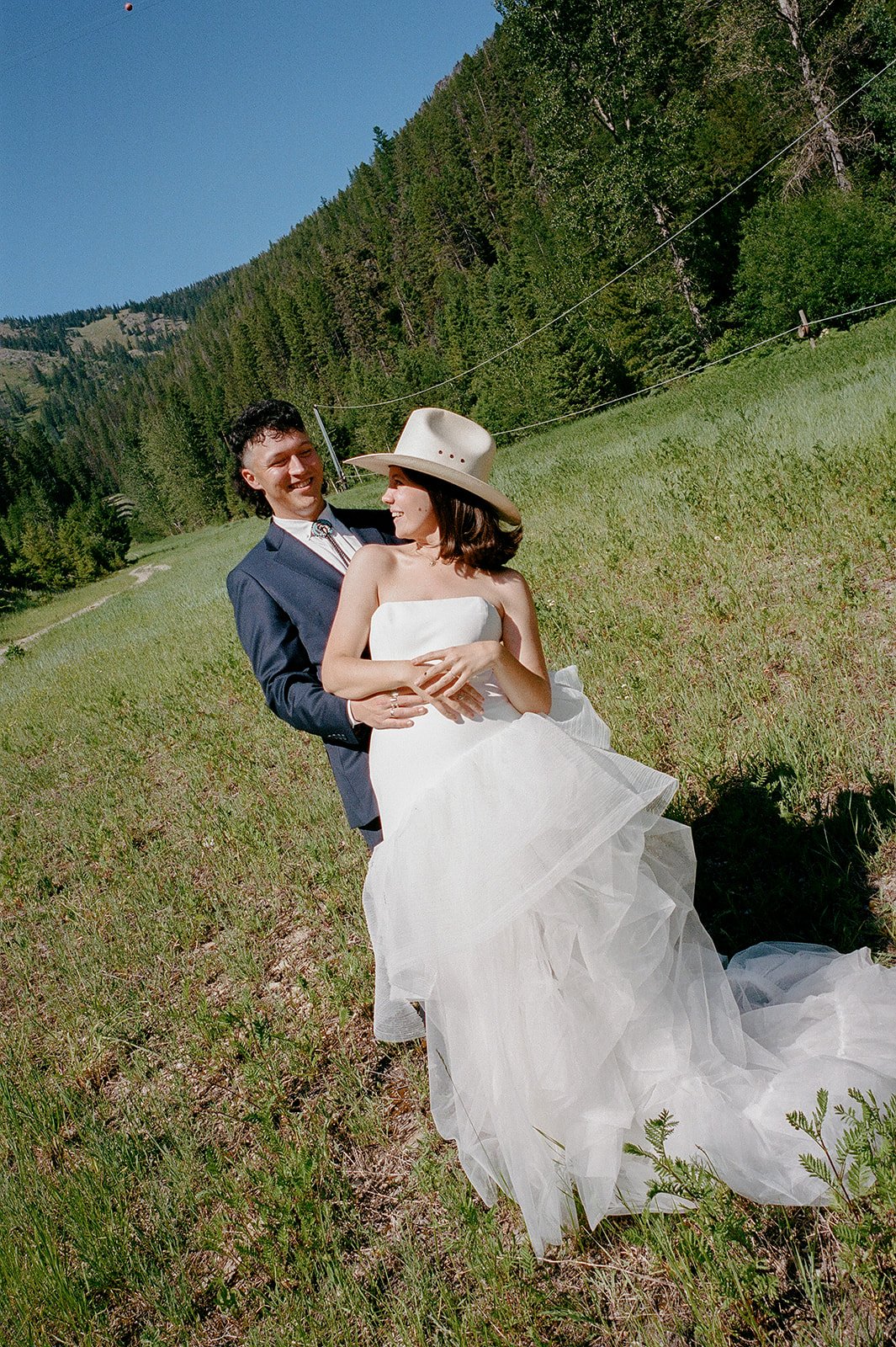 Montana Wedding Photographer | Montana Snowbowl Wedding in Missoula