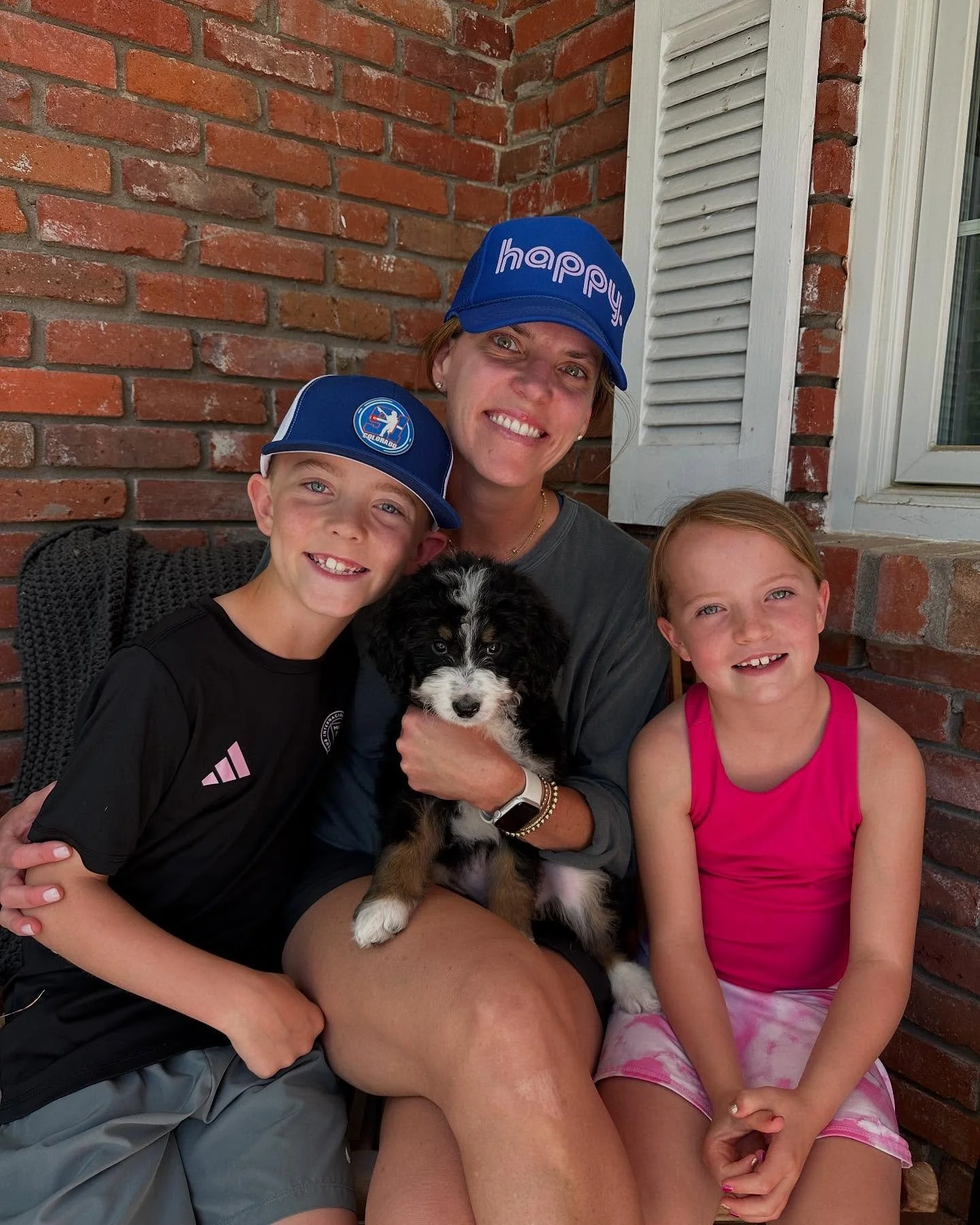 &ldquo;The 5-pack is BACK!&rdquo; - Mattie Kay 🤣🤩😍
Cece joined our crew yesterday (after the street fair 🙃😵&zwj;💫) and we are just smitten!

#puppylove #puppylover #bernedoodles #bernedoodlesrule #bernedoodlesofinstagram  #bernedoodlepuppies #b