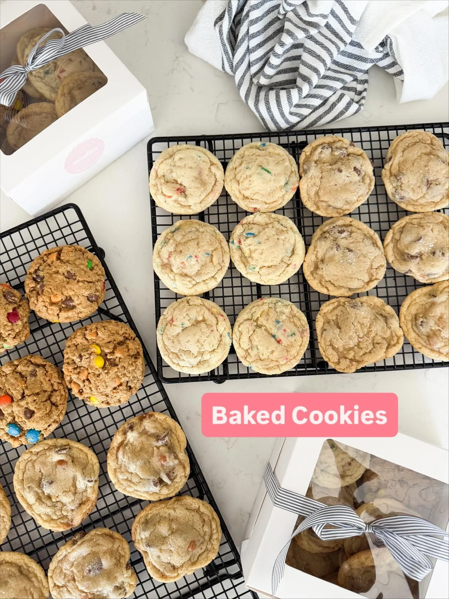 November is here, which means the holiday countdown is ON!!! Just a reminder, there are so many wonderful offerings at Sweeties Dough - frozen dough to baked goodness. We cater, we do corporate gifting and we love to bake up something sweet for your 