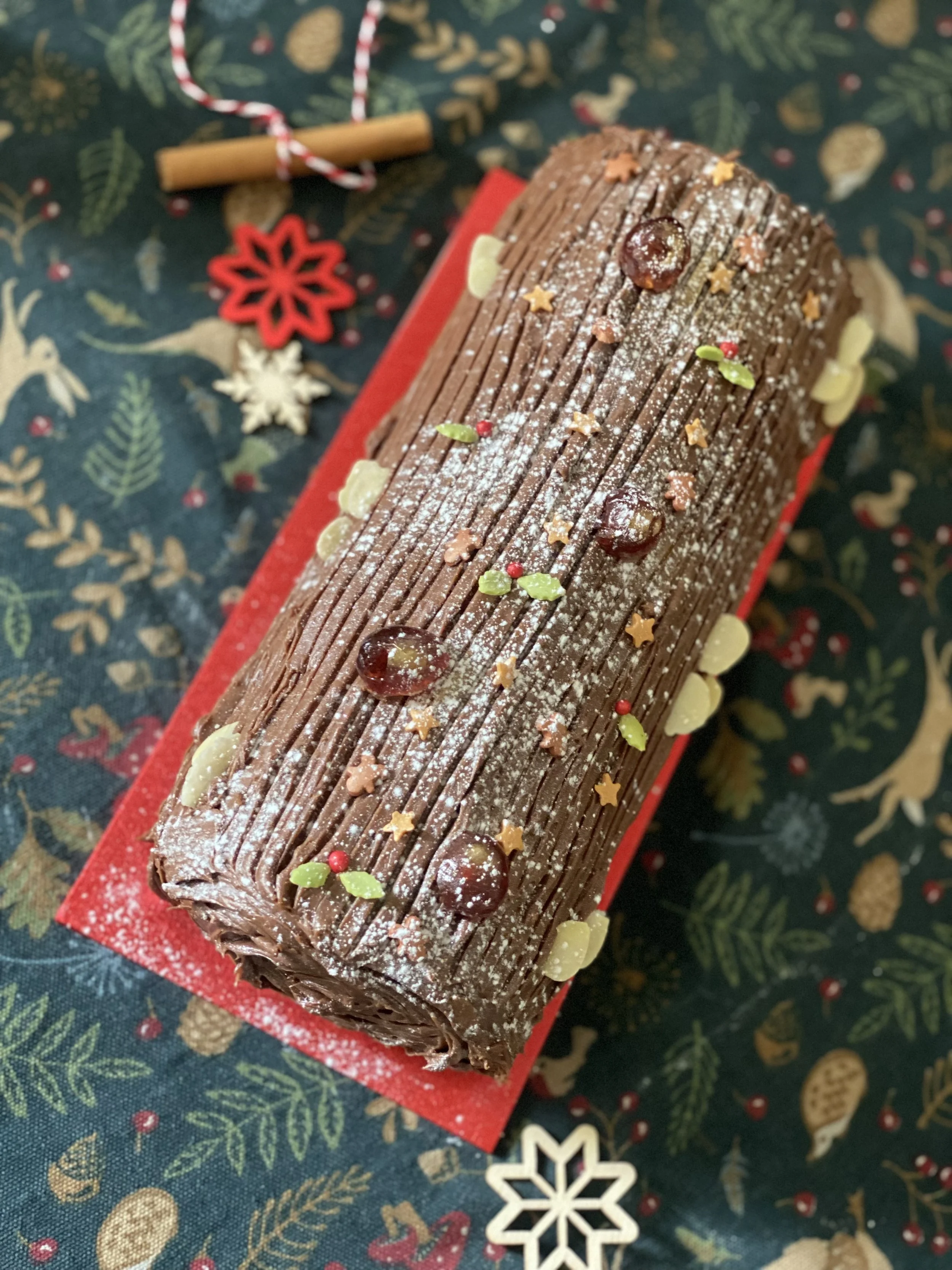 yule log flat cinnamon stick.jpg