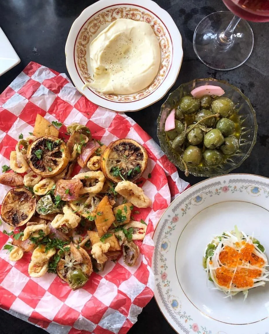 When life gives you lemons, fry them with your frito misto and stick to drinking wine.
(📸: @alex_delany)