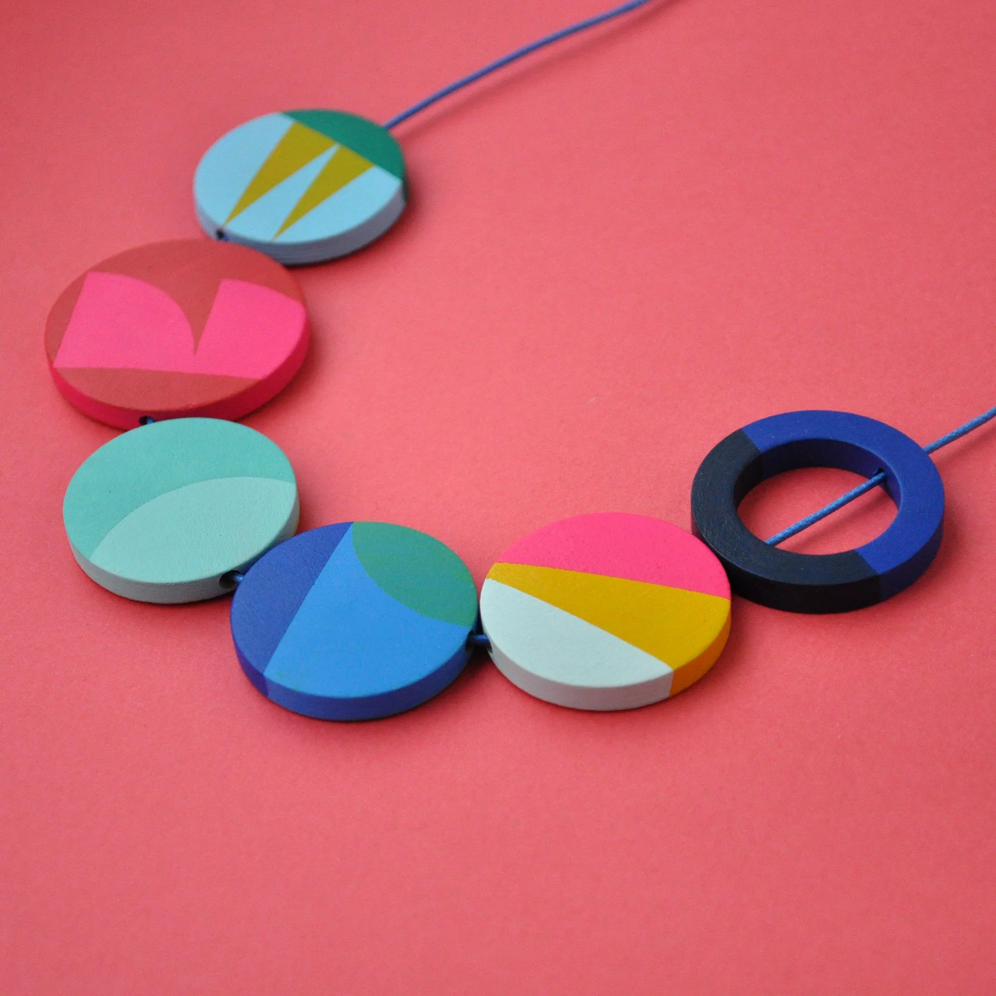 Sails_Necklace_Spinnaker4.jpg