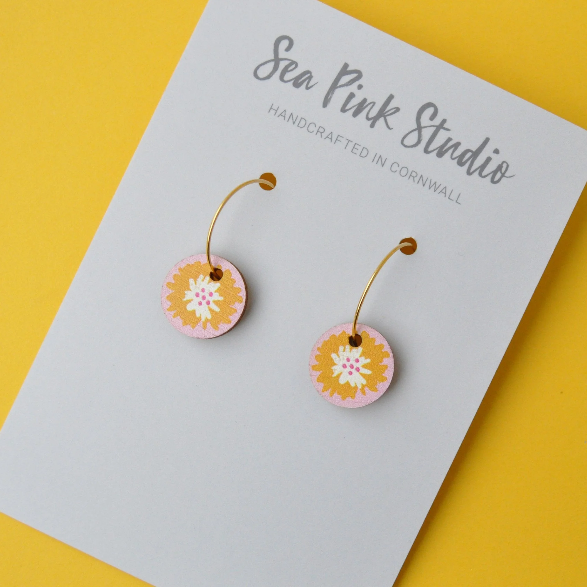 MiniFloral_Petal_Hoop1.jpg