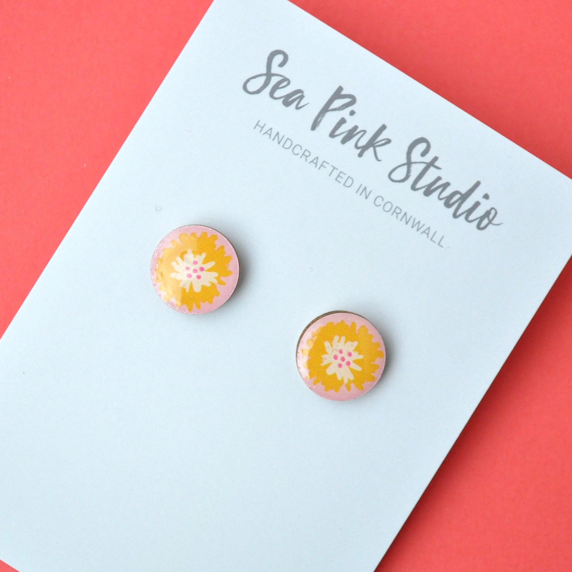 MiniFloral_Petal_Stud2.jpg