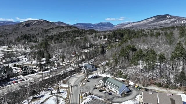 aerial image of Jackson Village in NH during the winter