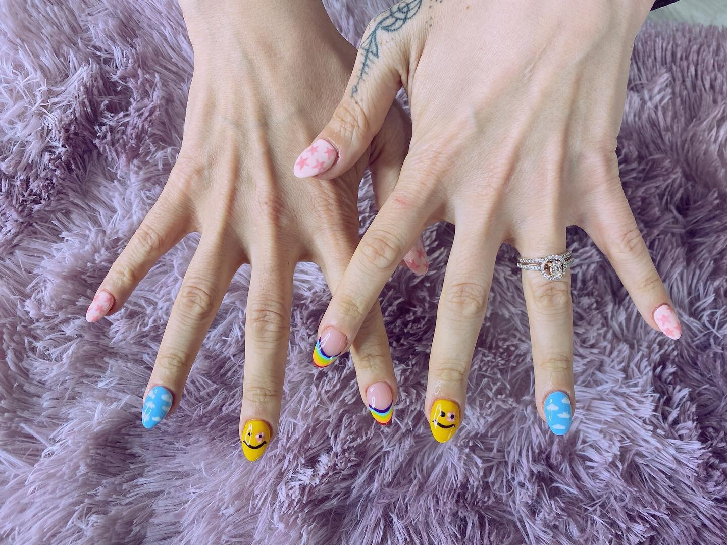 The perfect nails for Pride Month! 🌈