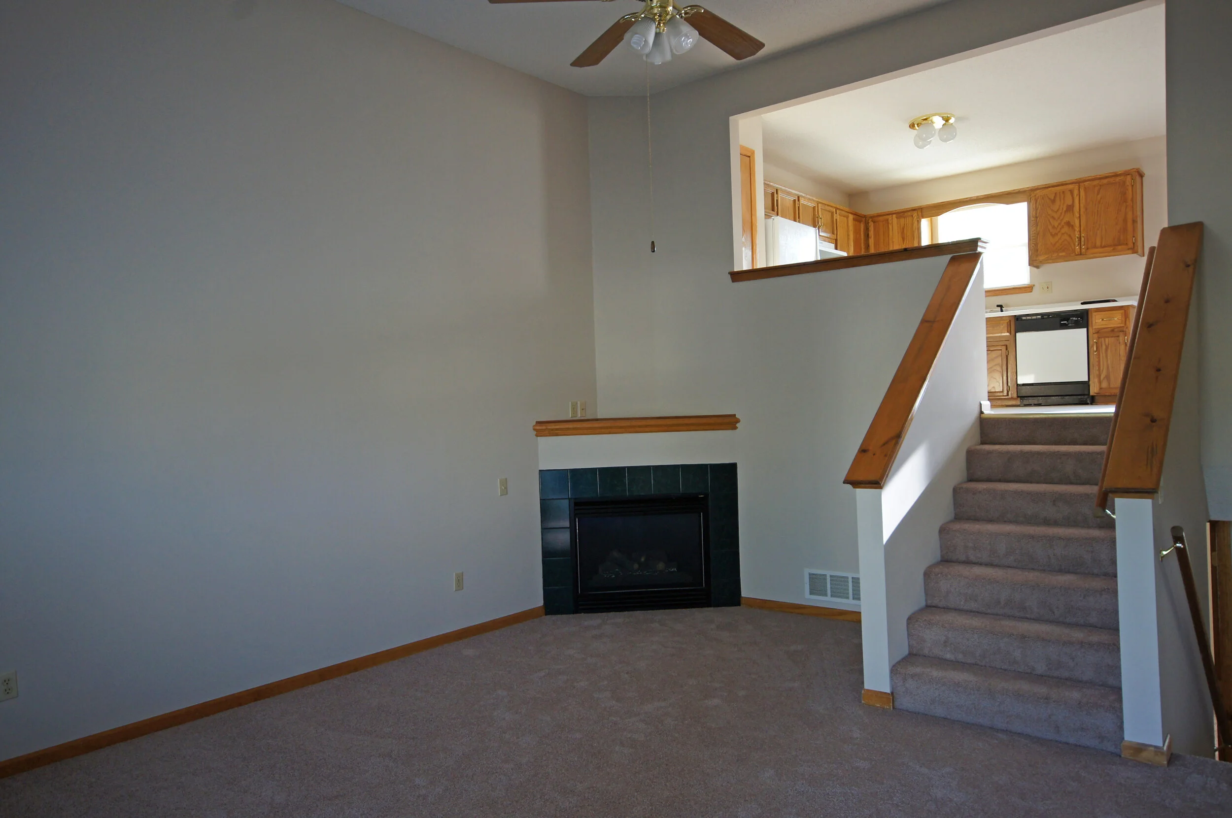 1 - Great Rm from entry.JPG