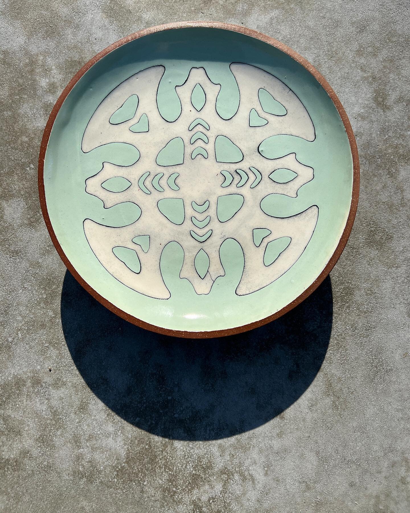 Finished platter. 
.
.
.
#ceramic #ceramicart #graphicclay #coloredslip #functionalceramics #ceramicart #ceramic #stoneware #handmade #handmadepottery #studiopottery #craft #tableart #tableware #printonclay #graphicclay #americancraft #contemporaryce