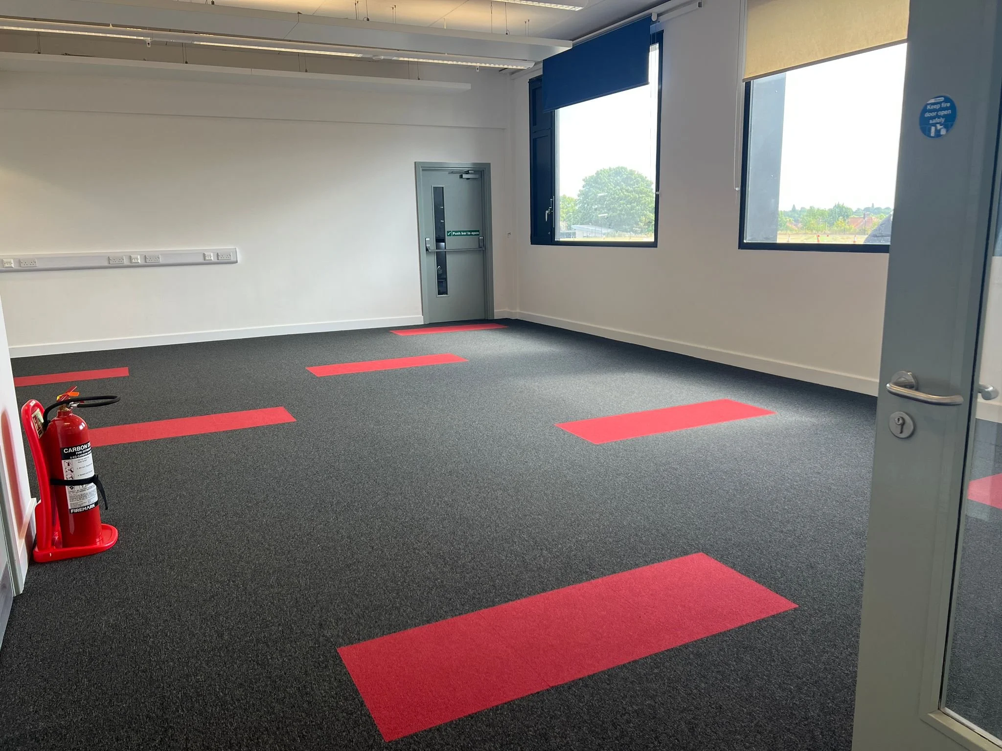 PHOTO-2022-08-19-13-18-09 2.jpg