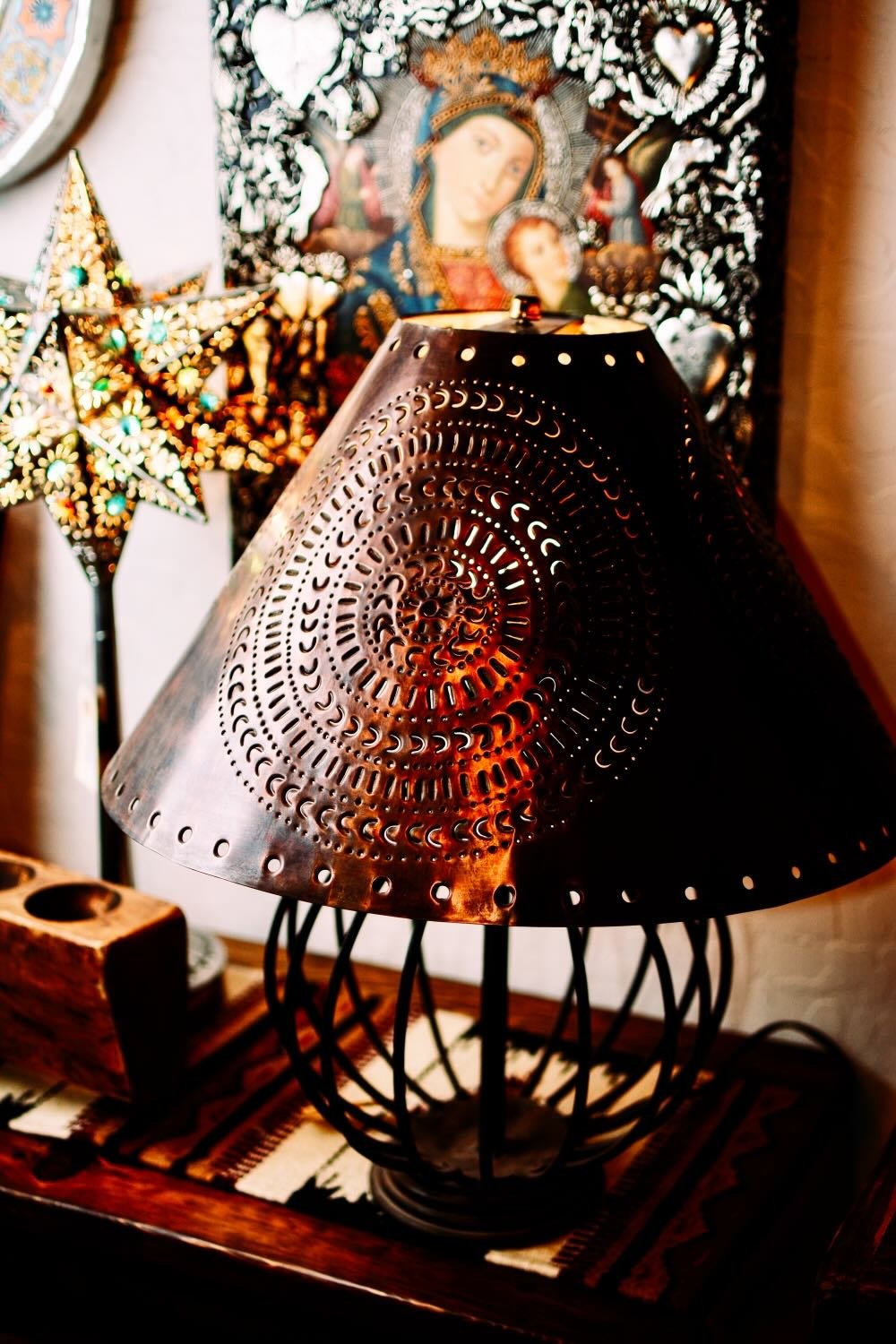 Iron Wire Sphere Lamp with Hand Punched Tin Lamp Shade