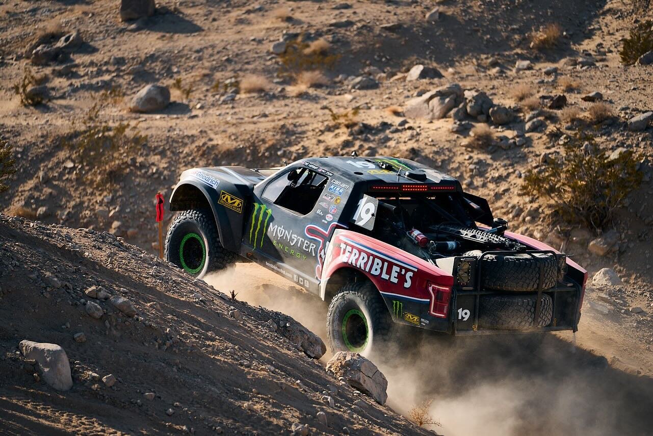5 days until I hit the road for #koh2024

-

A few shots of the @terribleherbstmotorsports team from last years #koh