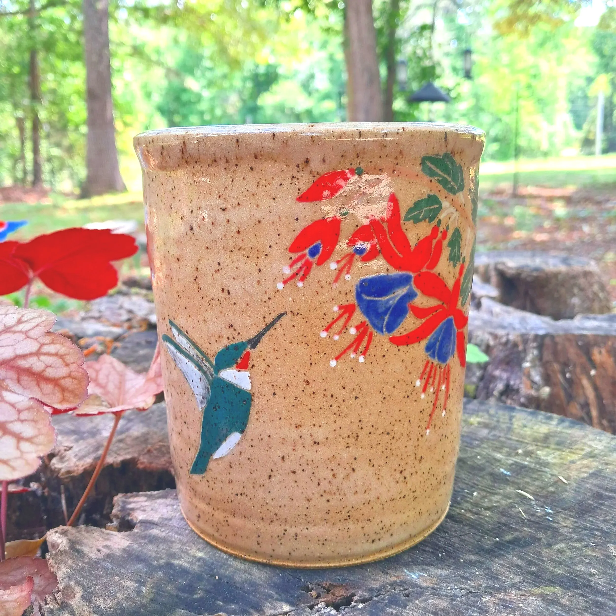 Hummingbird utensil holder