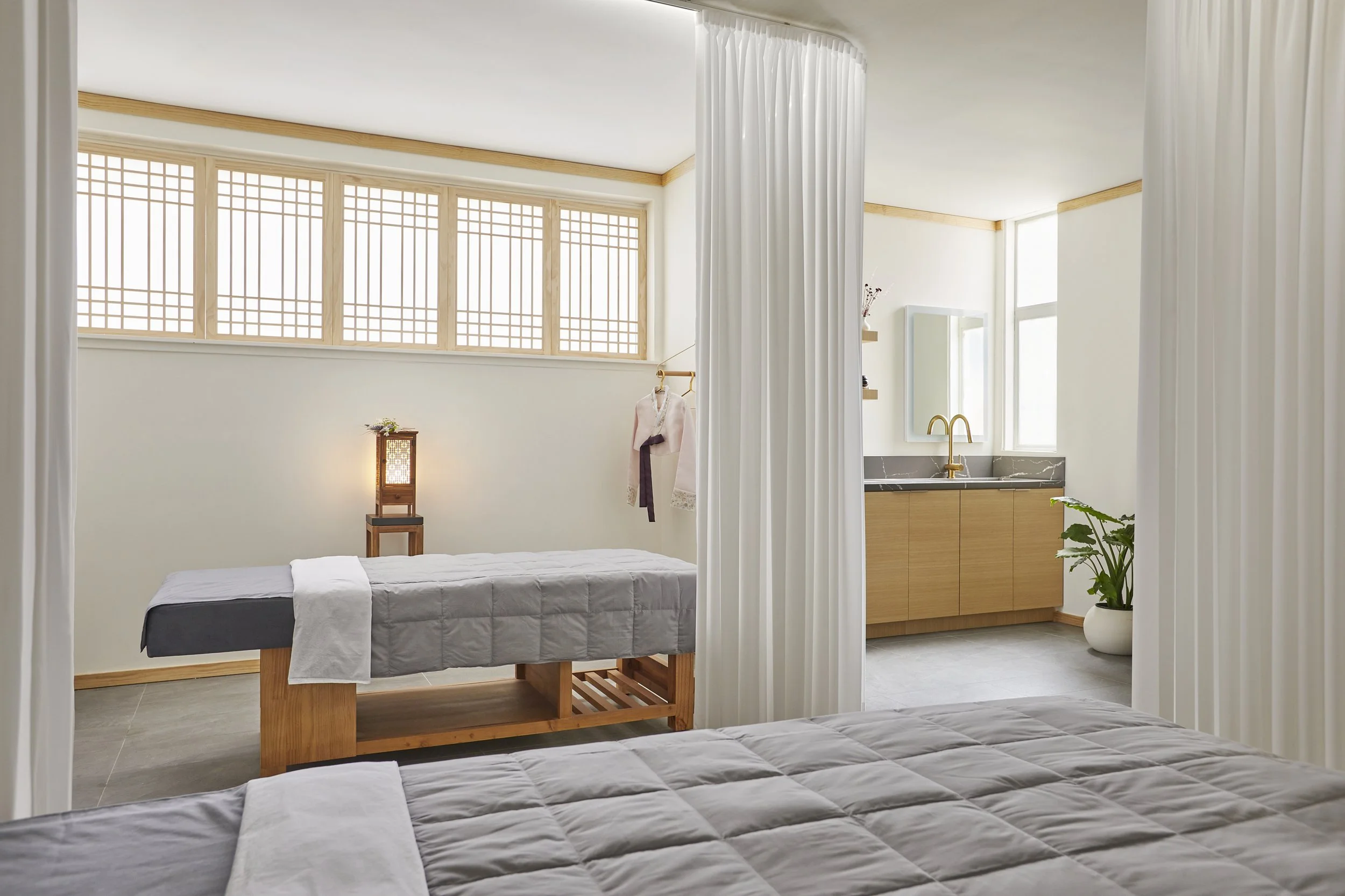 Hanok_Treatment-Room-7 r1.jpg