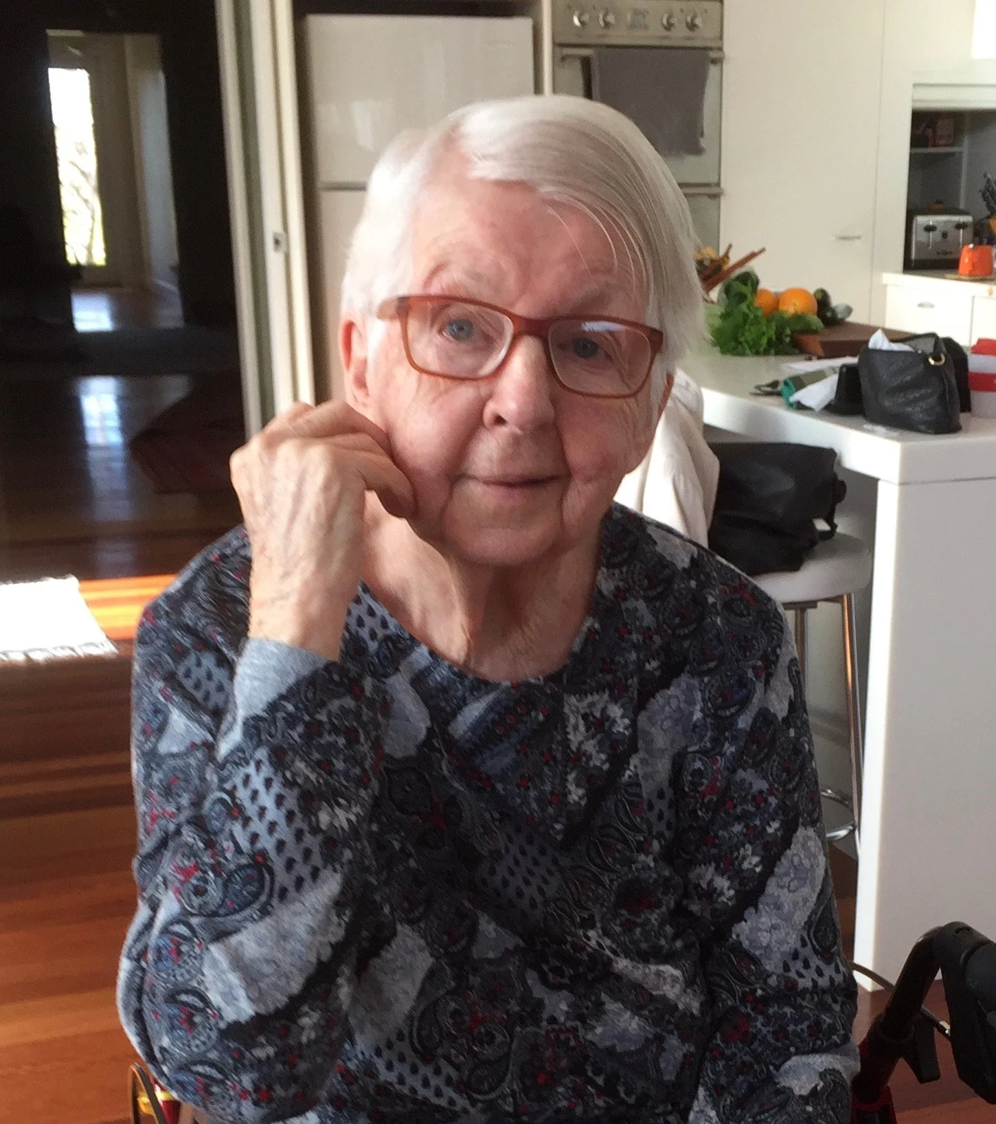 Joan Dart Diprose