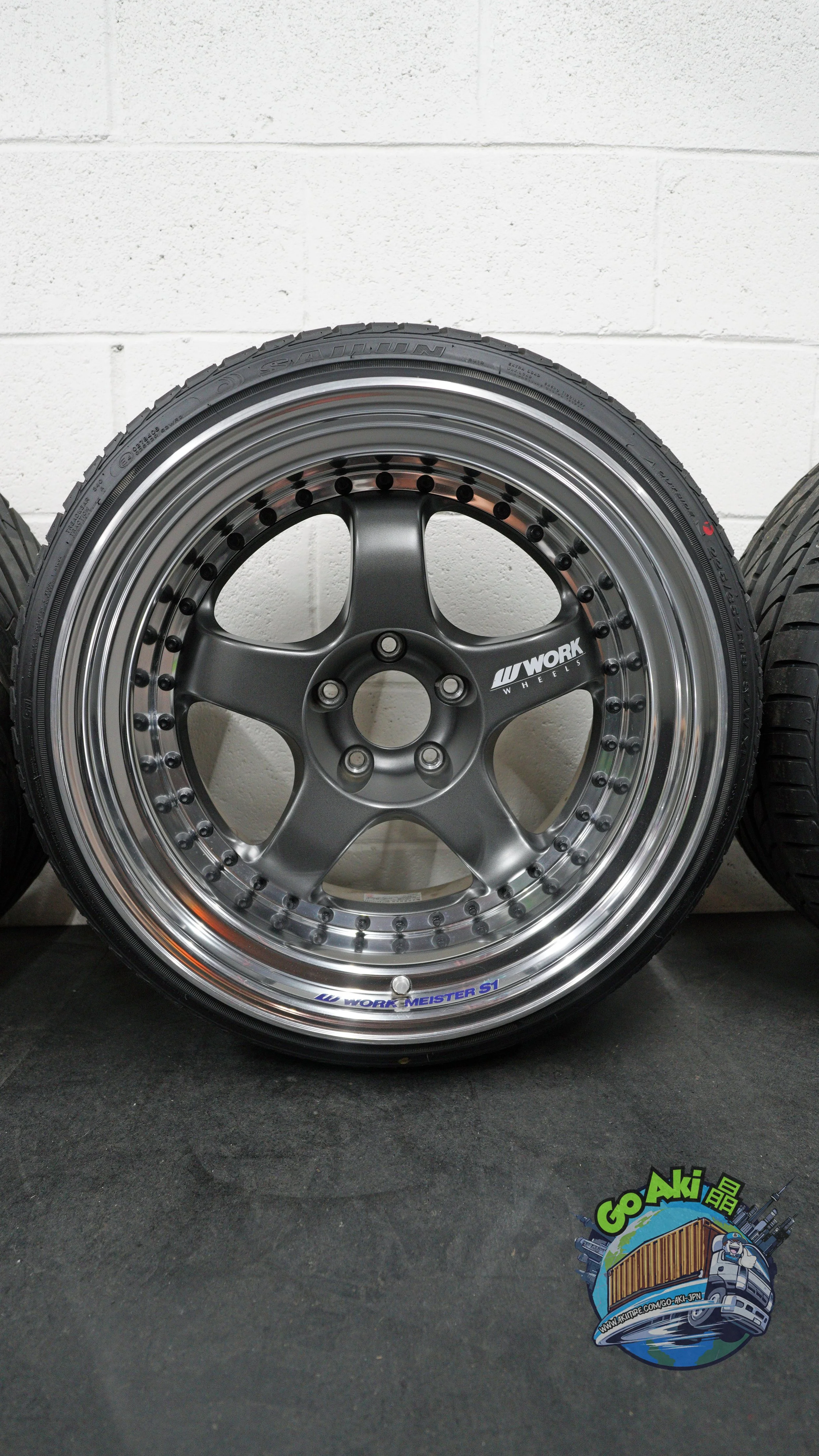 Work Meister S1 3P MGM Vertical(2).jpg