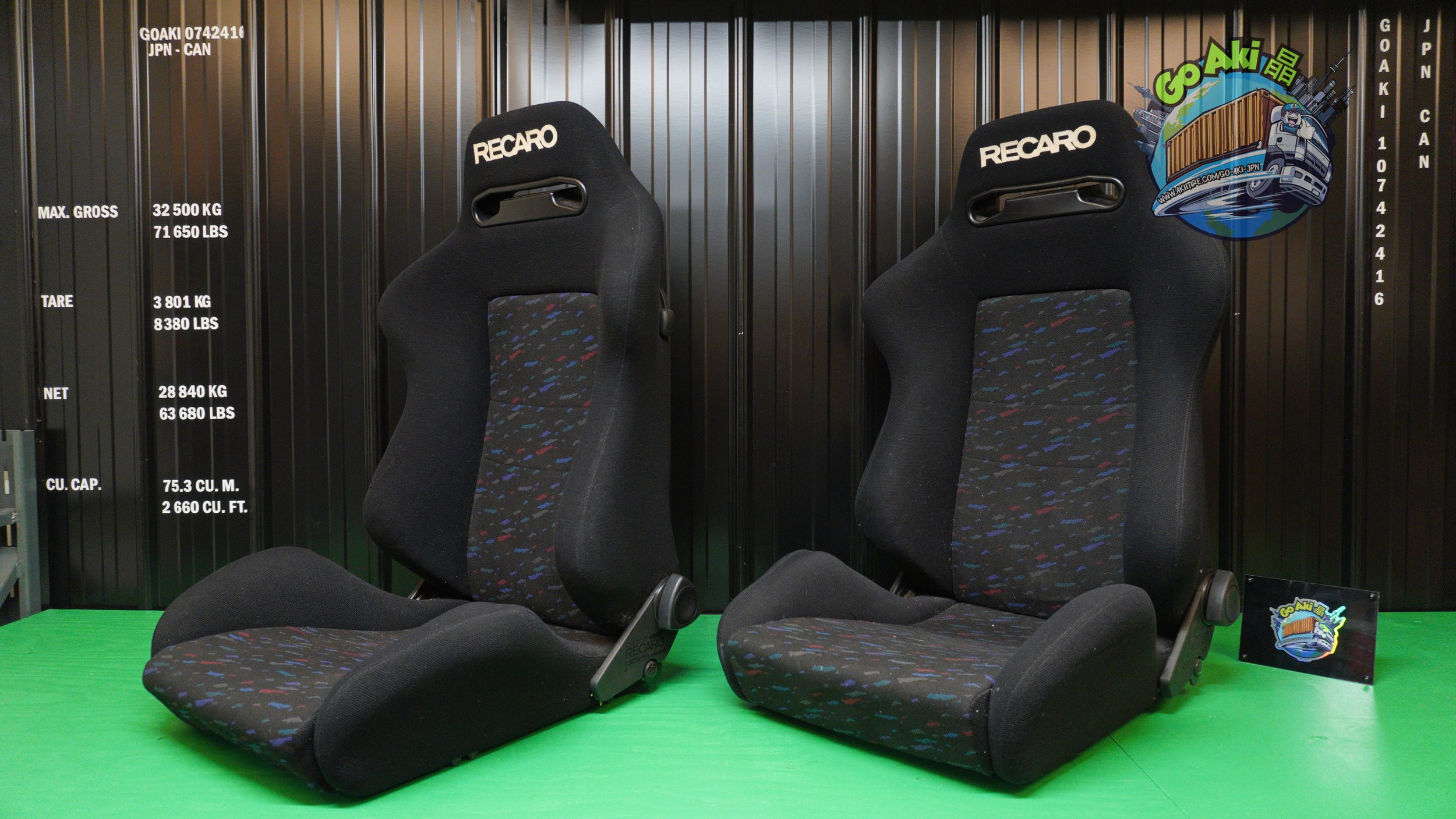 Recaro SR2 Lemans Pair(2).jpg