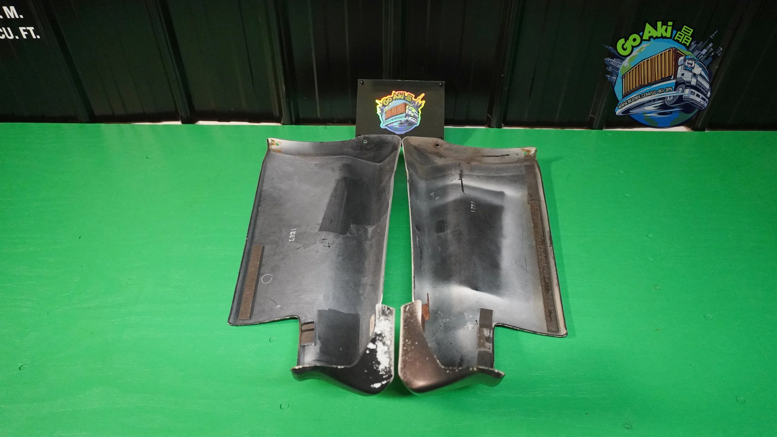 S15 Rear Valences10.jpg