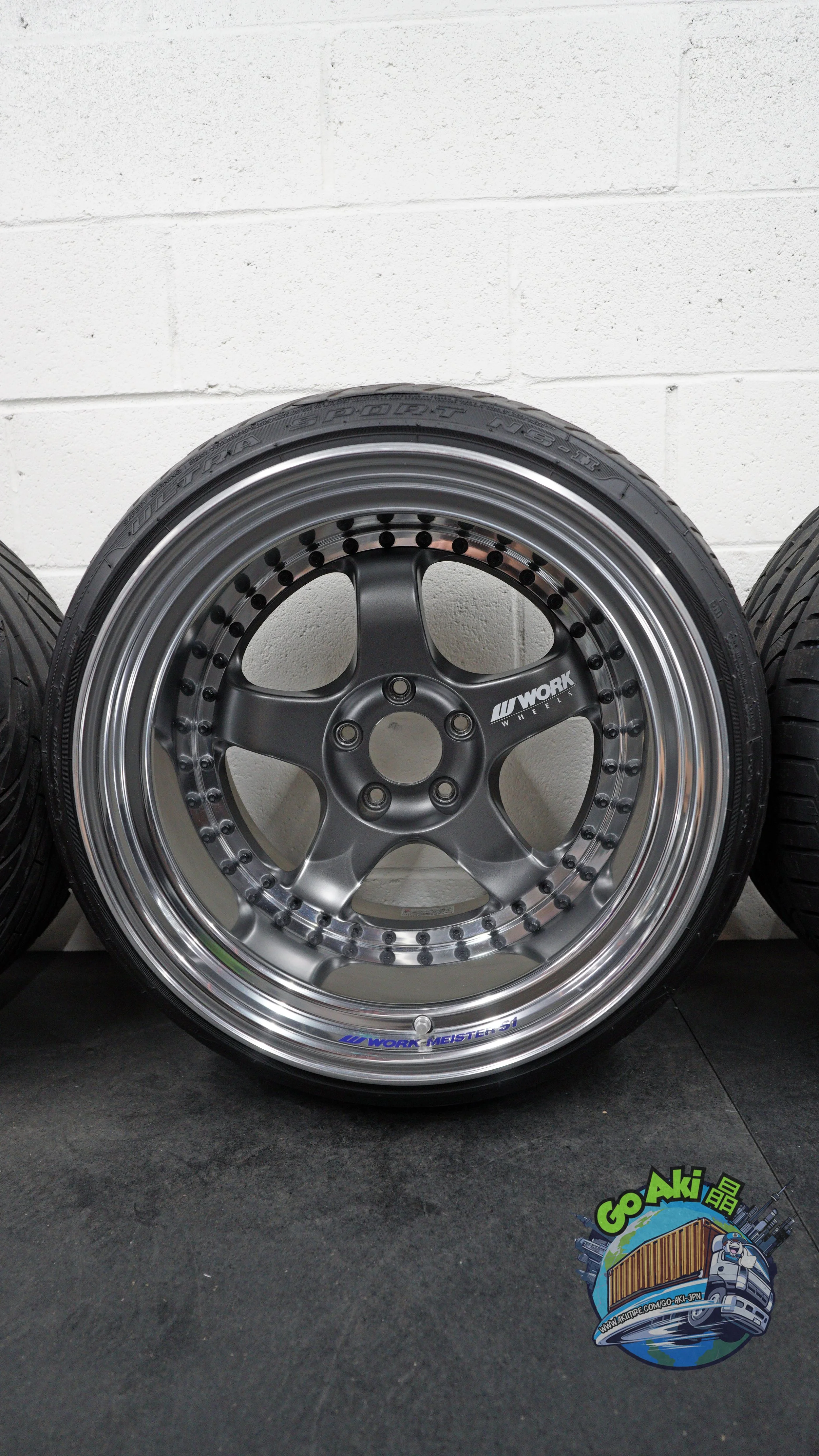 Work Meister S1 3P MGM Vertical(3).jpg