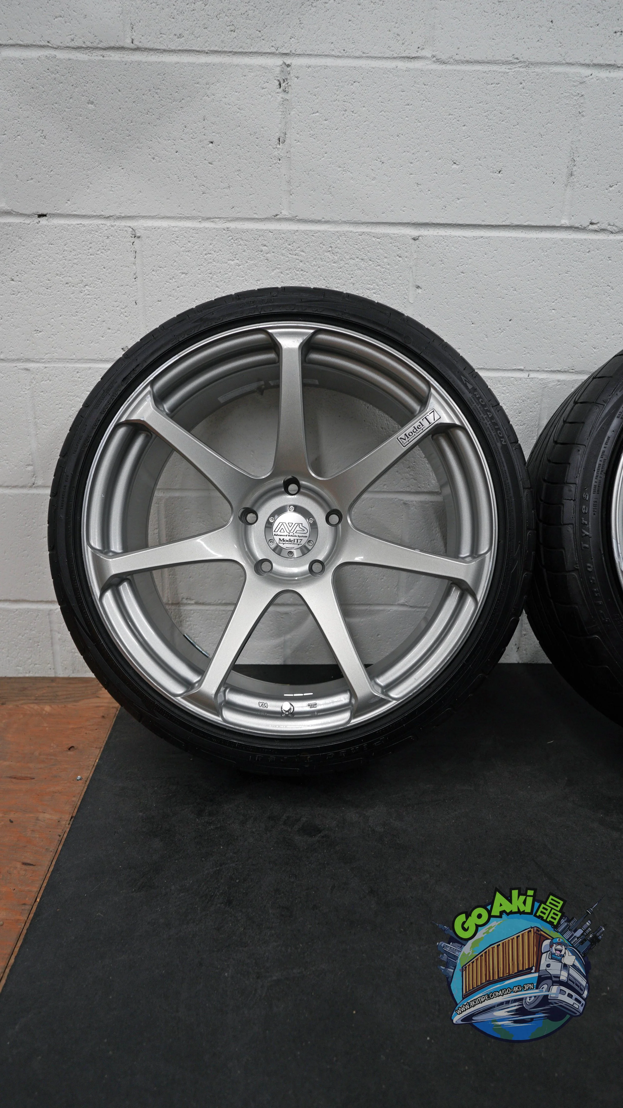 Yokohama AVS T7 Vertical(4).jpg