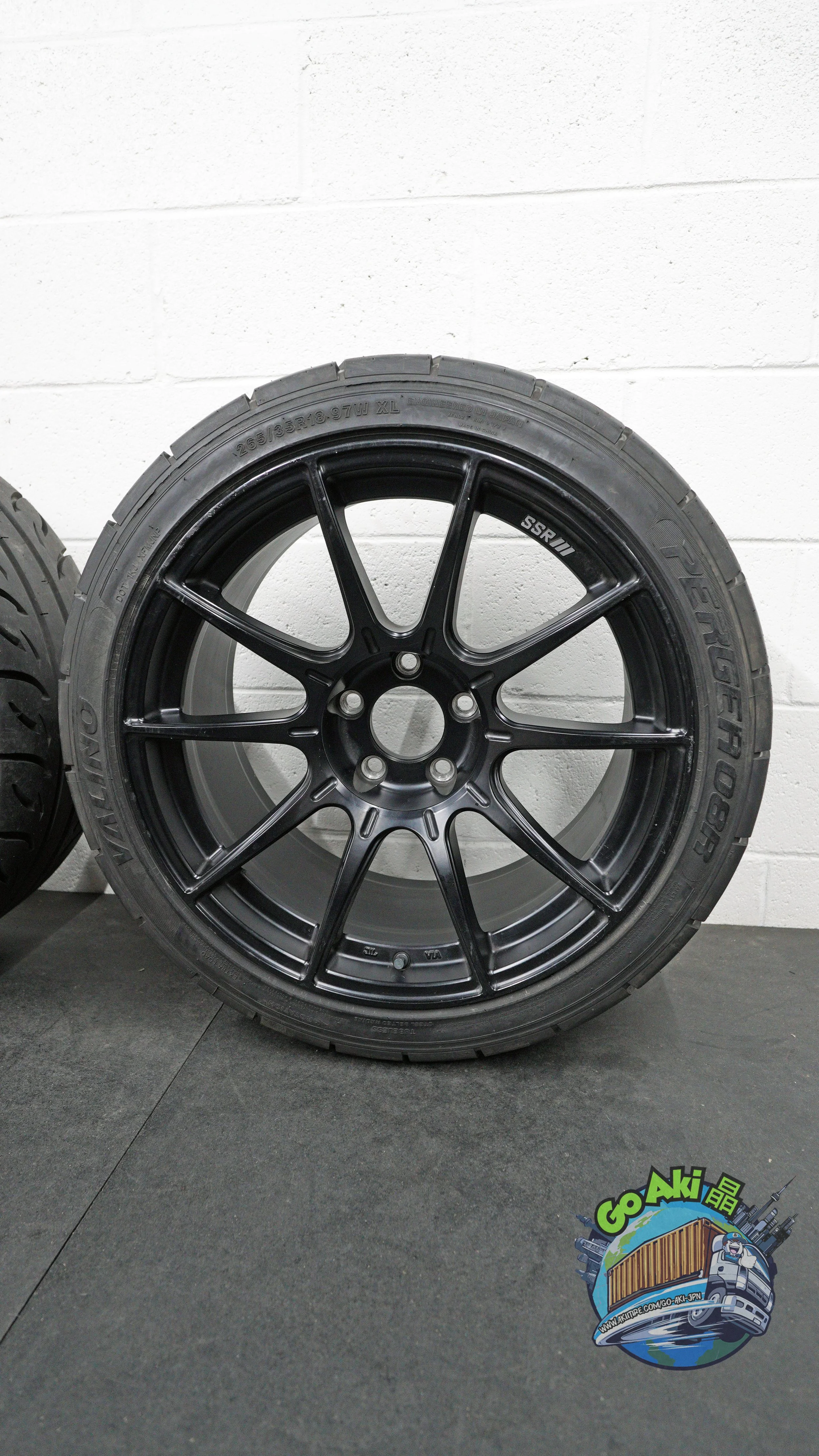 SSR GTX01 Pair Vertical.jpg