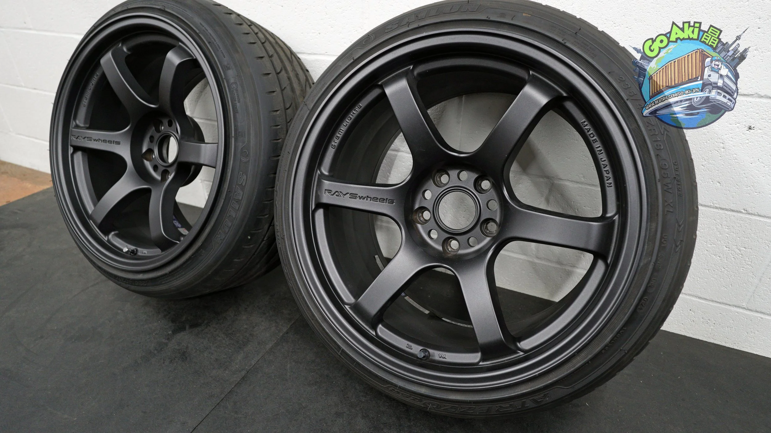 Gram Light 57DR(4).jpg