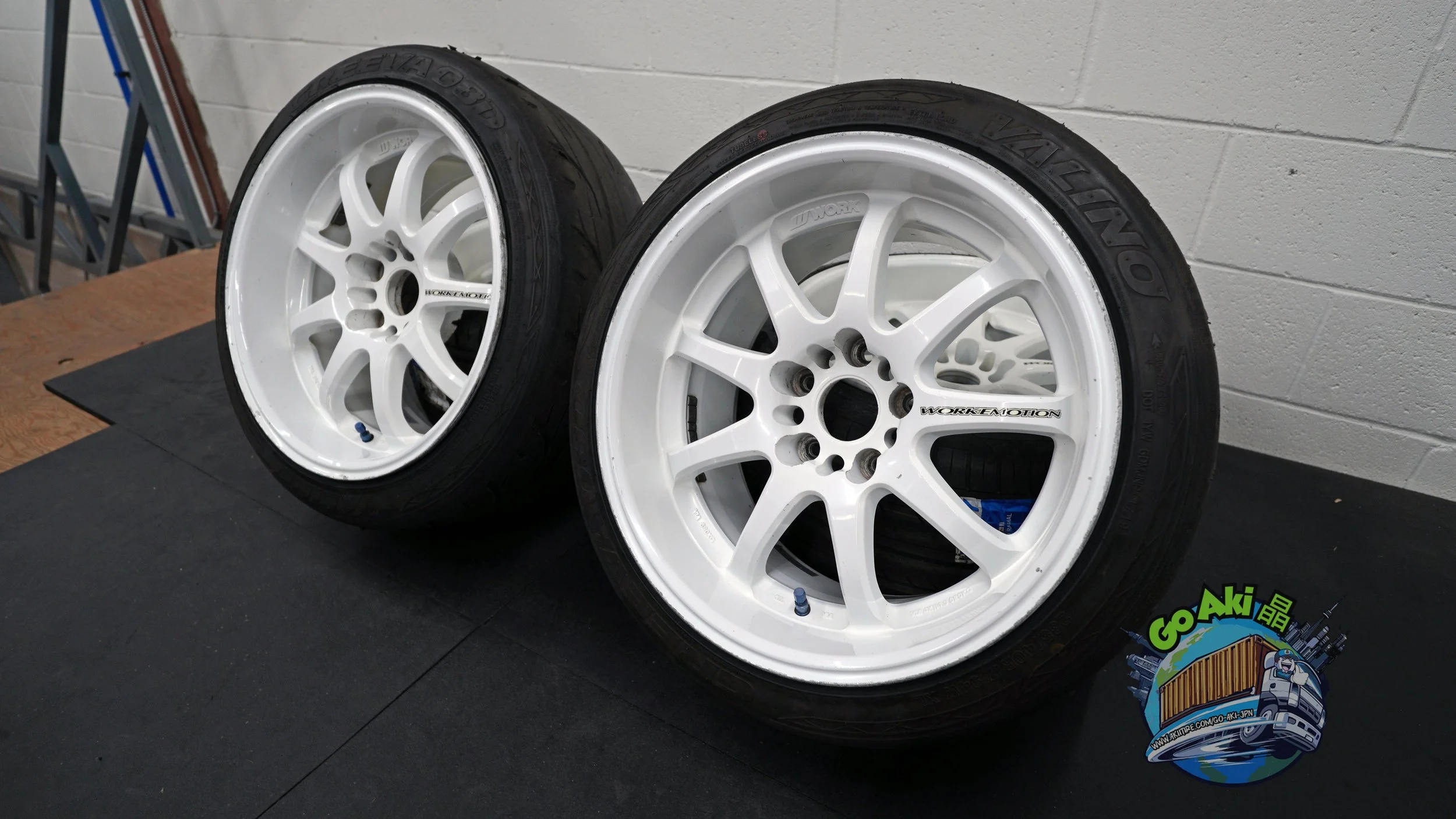 Work XD9 Staggered(12).jpg