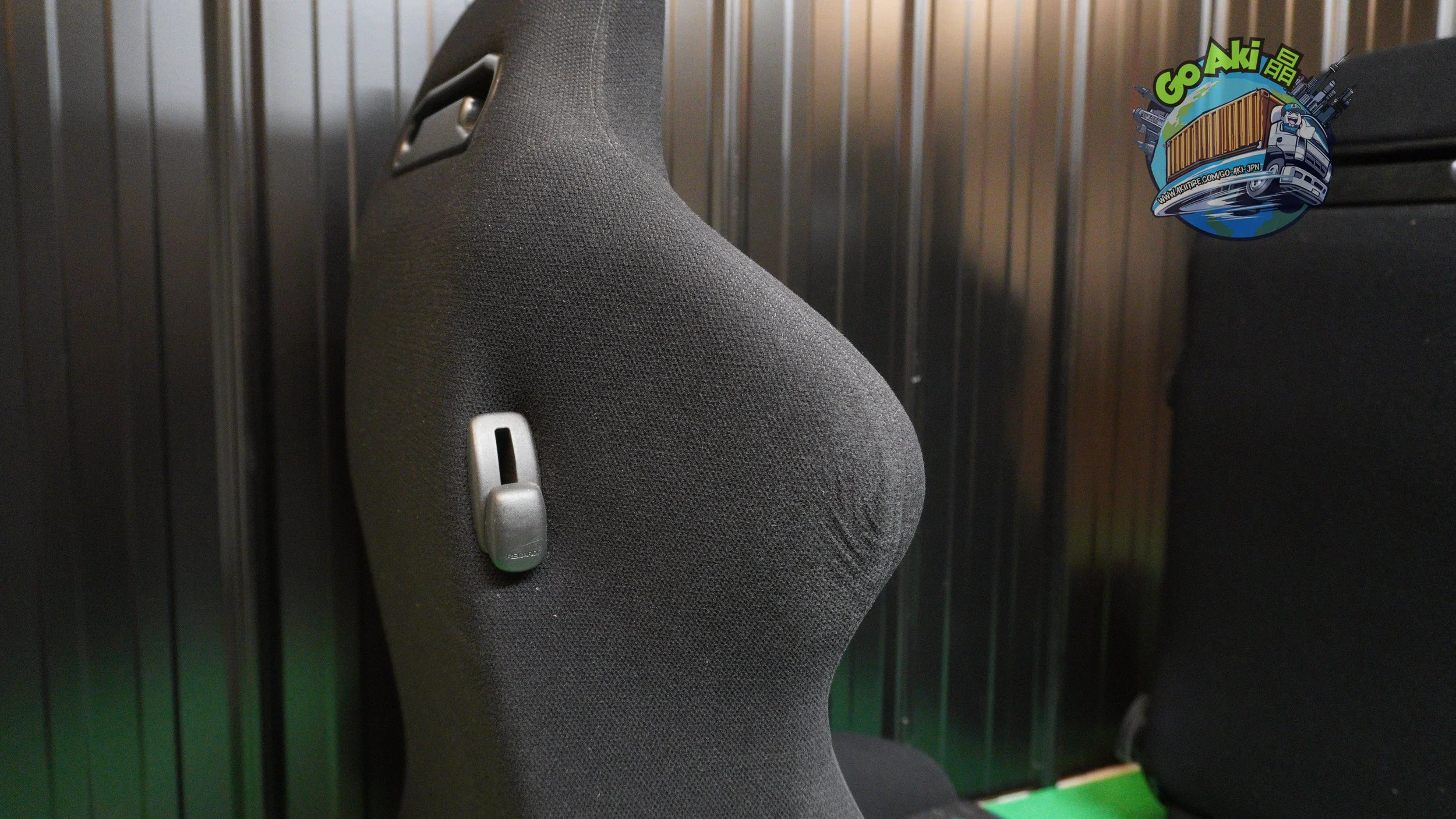 Recaro SR2 Lemans Pair(10).jpg