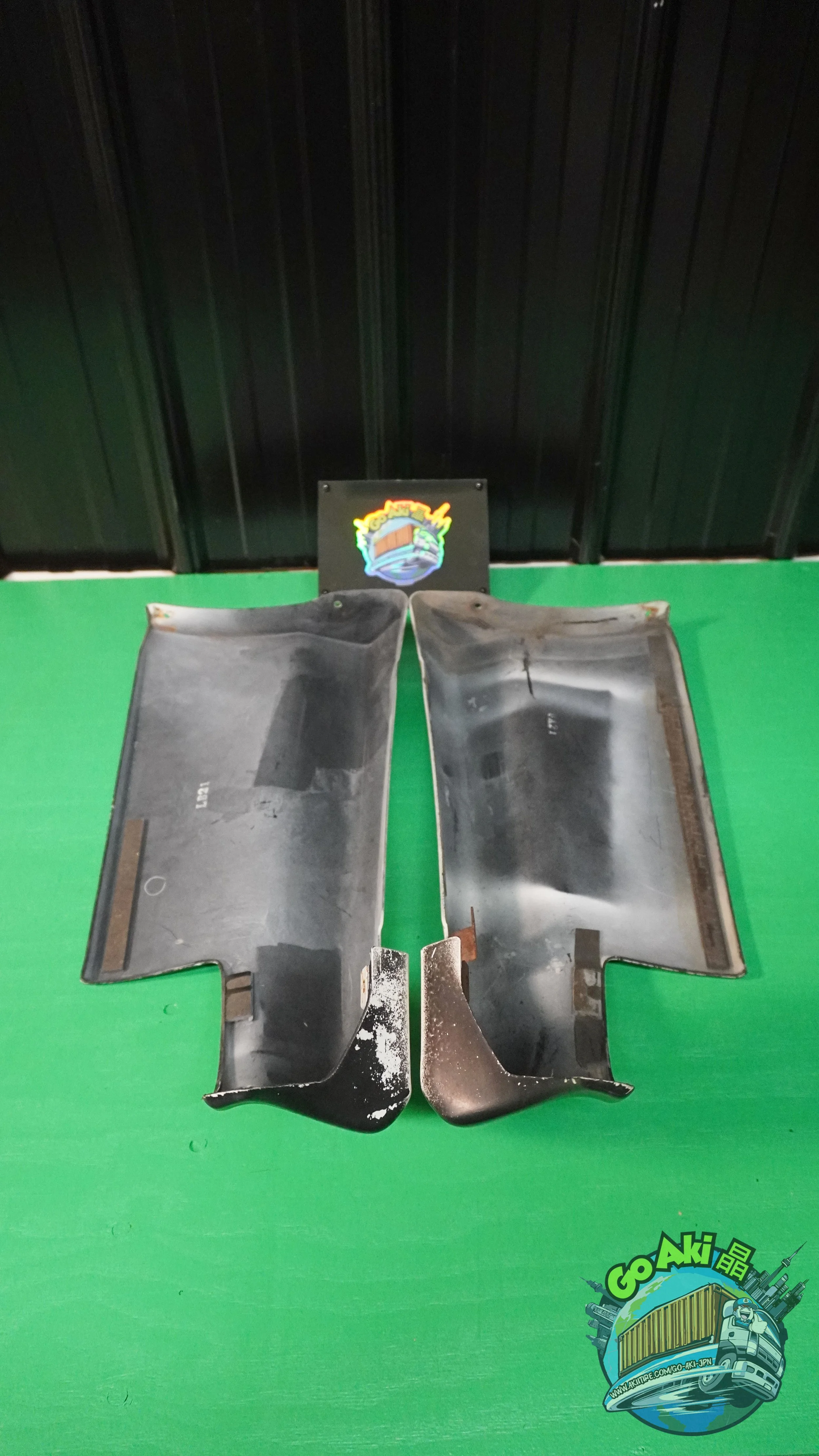 S15 Rear Valences Vertical3.jpg