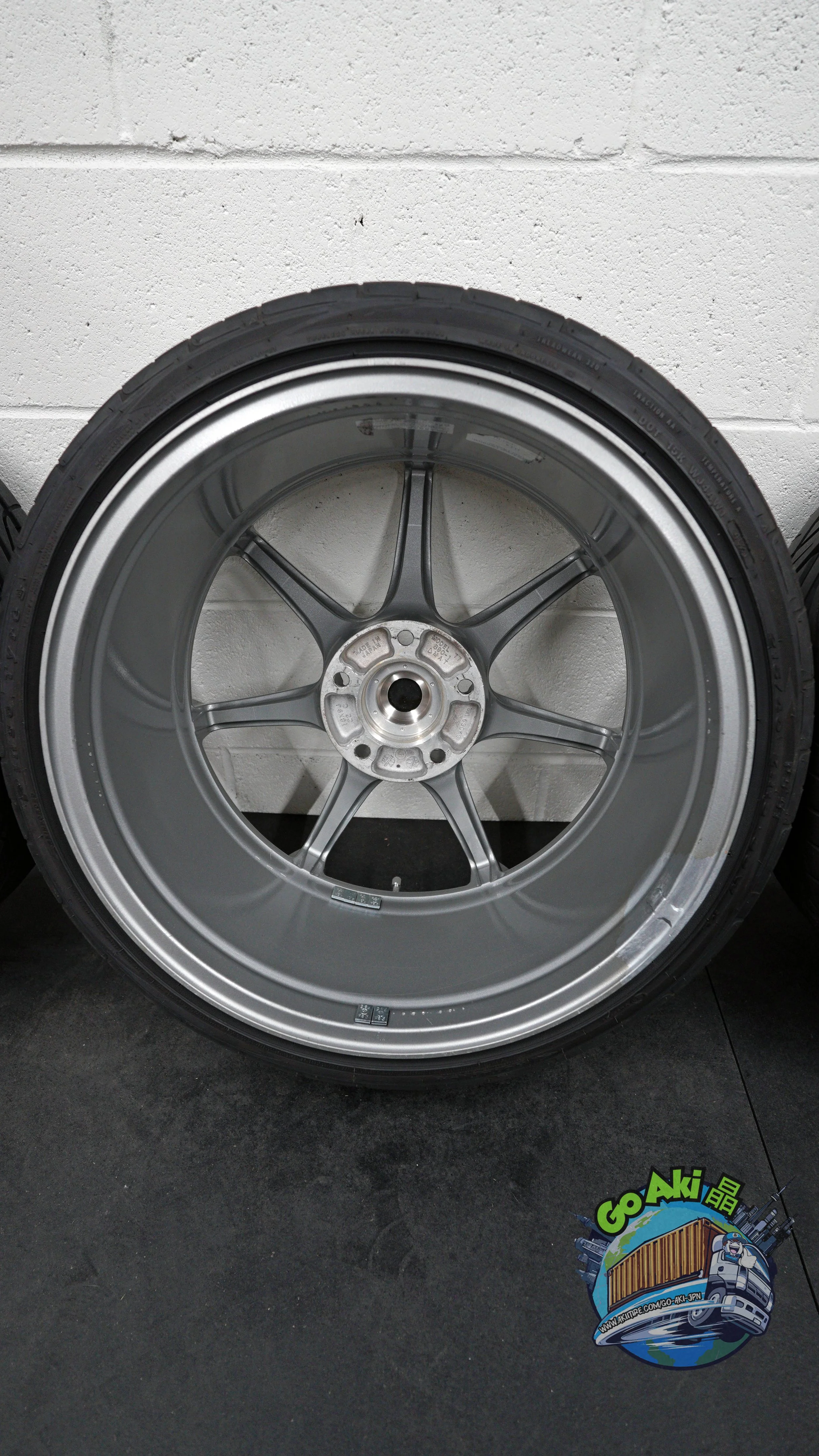 Yokohama AVS T7 Vertical(6).jpg