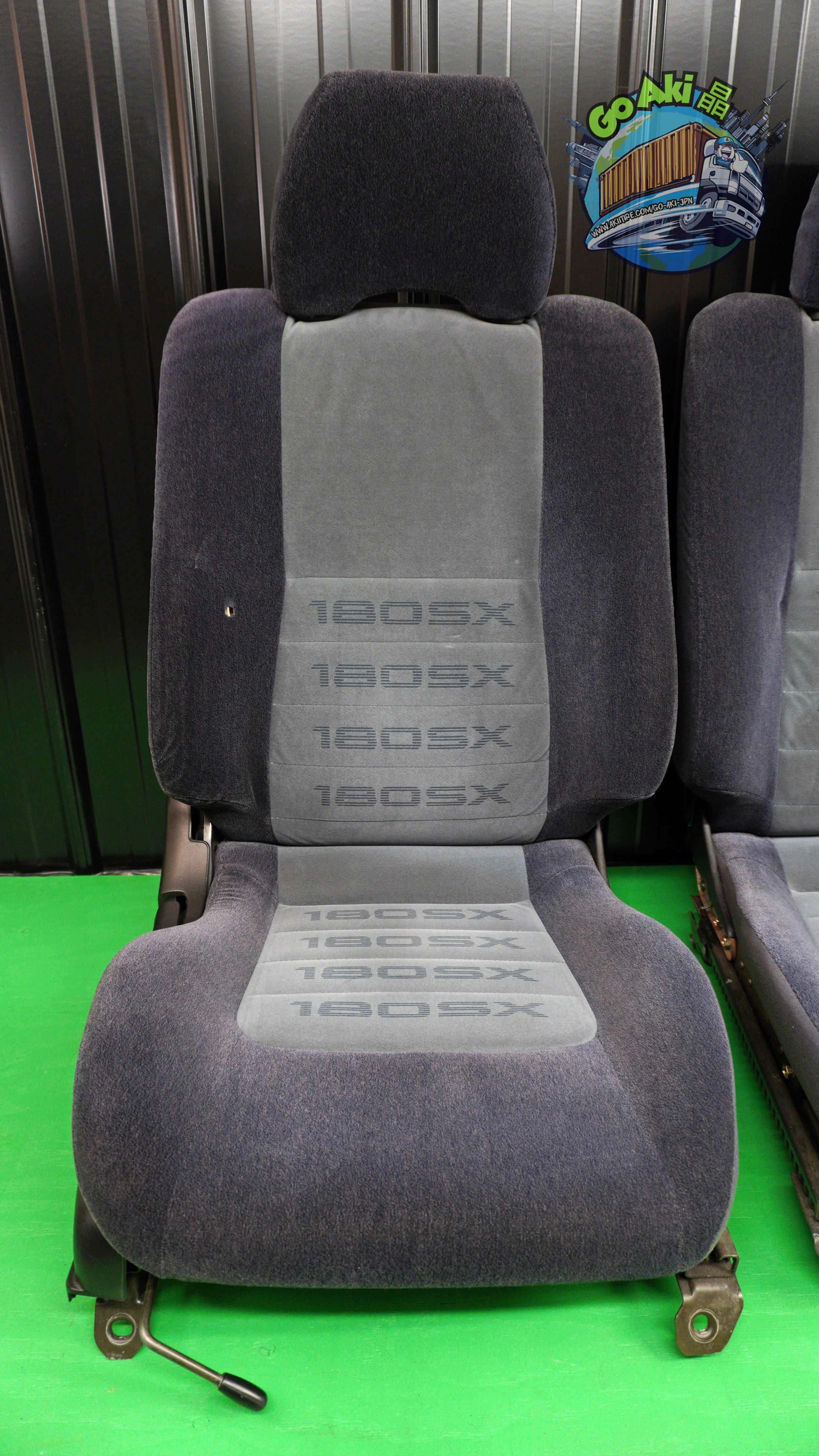 180sx Front Seats Vertical(2).jpg