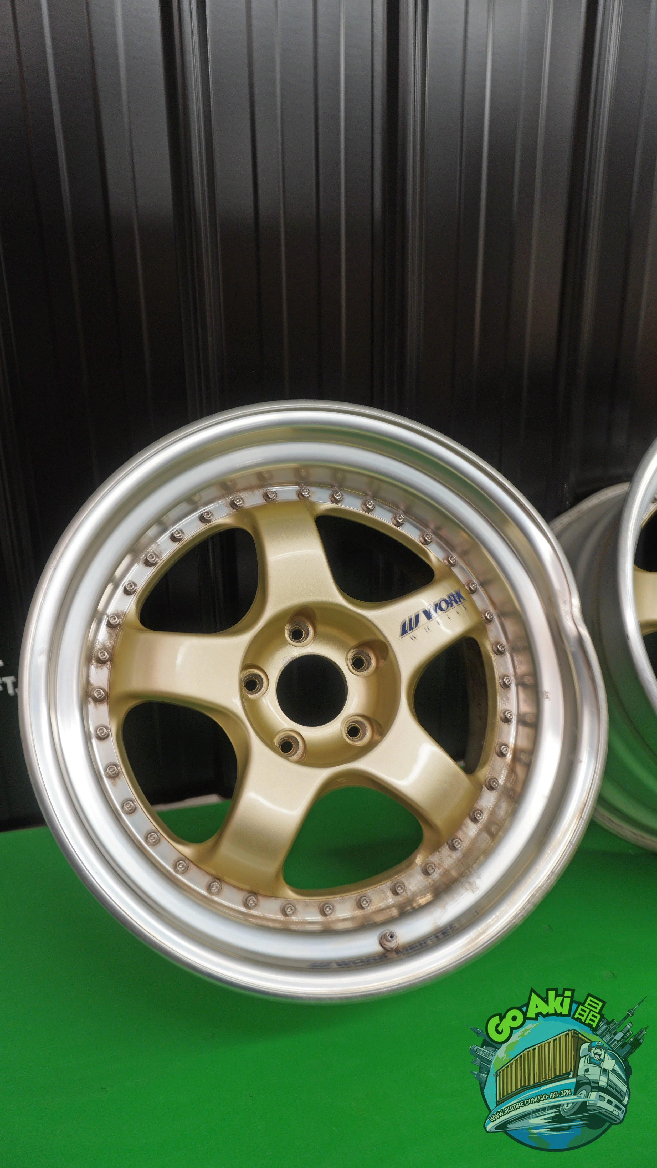 Work Meister S1 3P Vertical.jpg