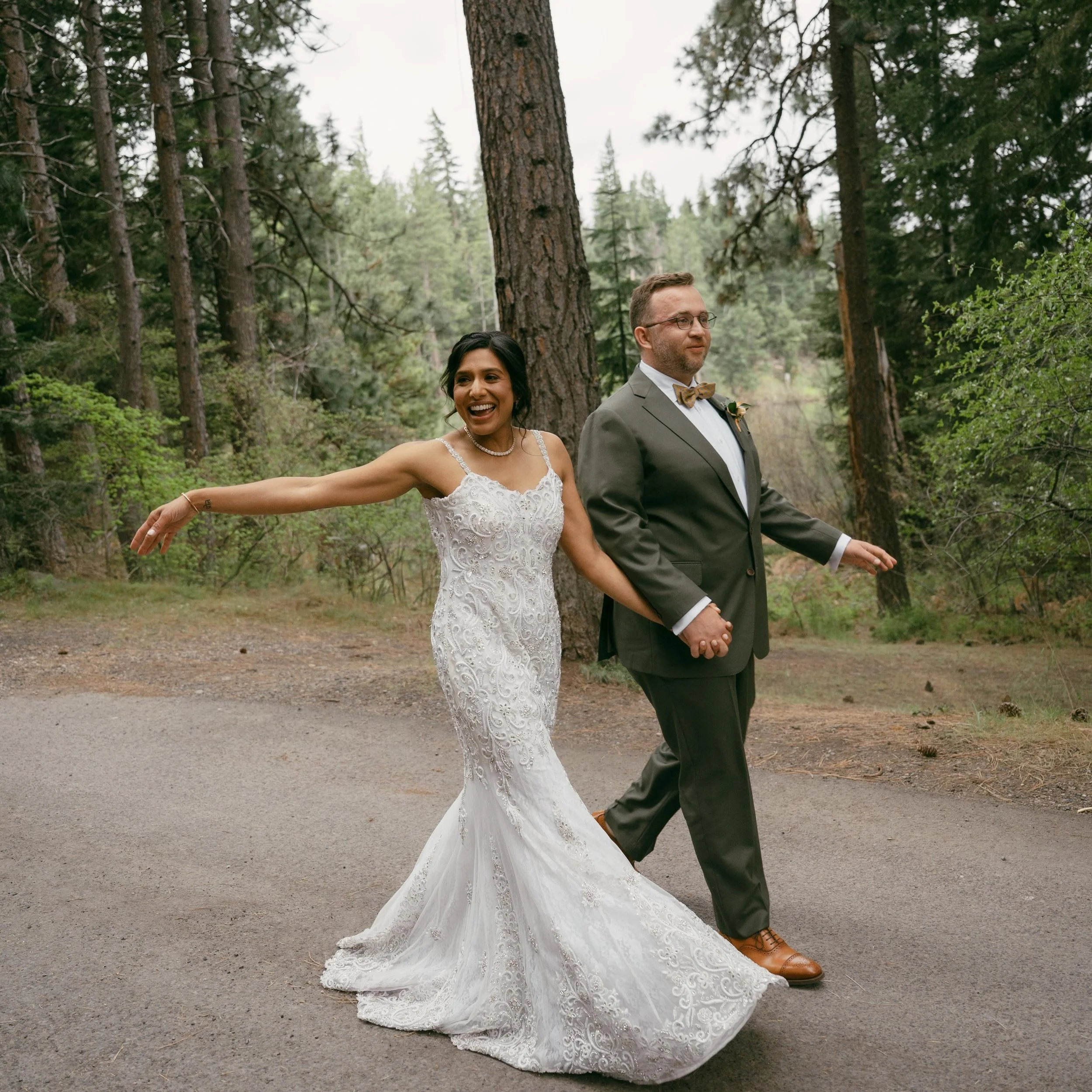 There&rsquo;s something so special about seeing a bride feel completely like herself. 🤍
Rohini, you were beautiful in every way. ✨

Bride: @rohinivibha
Bride&rsquo;s attire: @swaticouture

Groom: @dillematic 
Photos by: @lizastandishphotography
Wedd