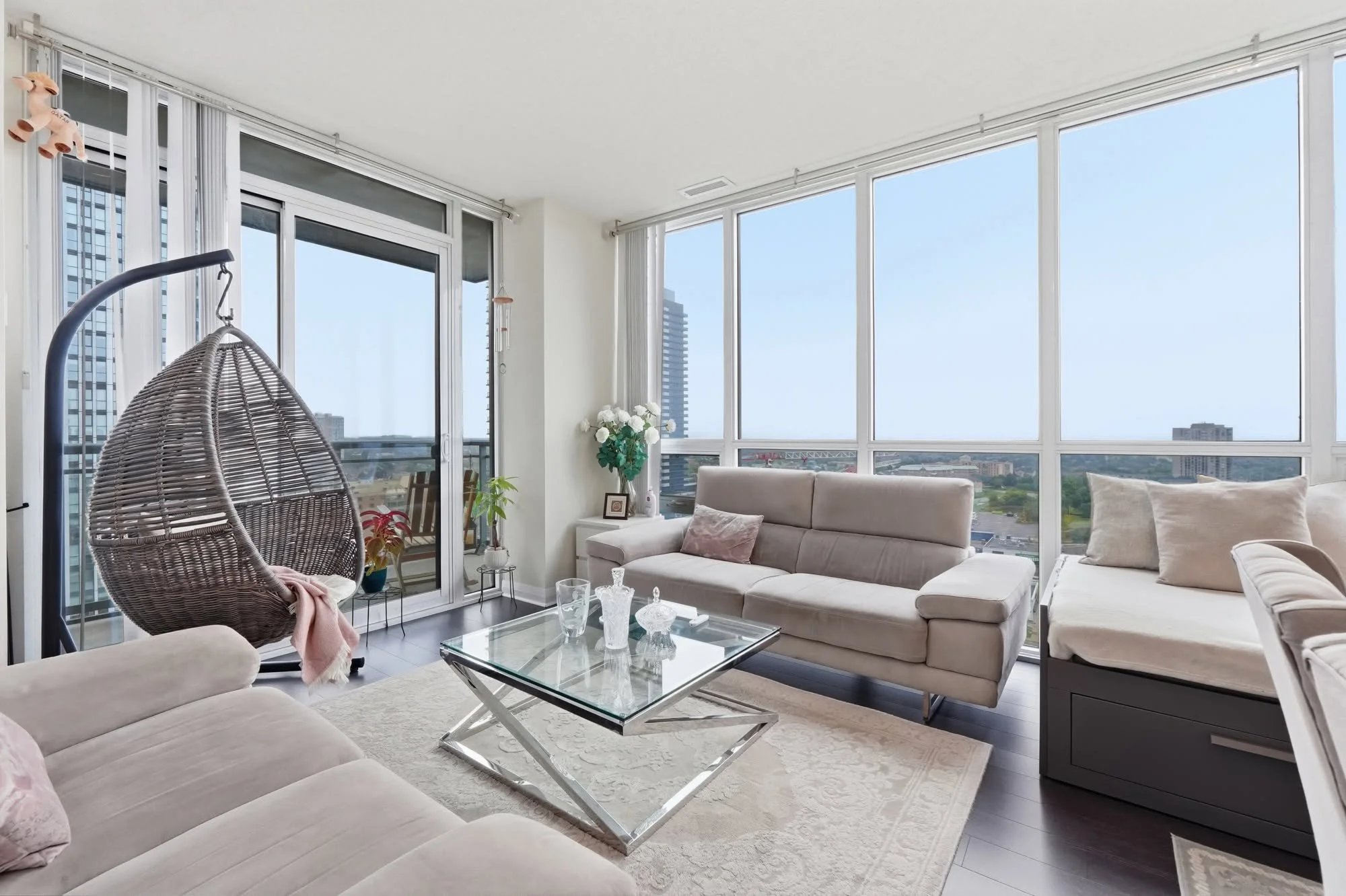 5025-four-springs-ave-condo-for-rent-mississauga-5025-four-springs-ave-condo-for-rent-mississauga-3.jpg