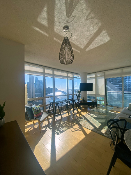 397-Front-St-W-condo-for-rent-3.png