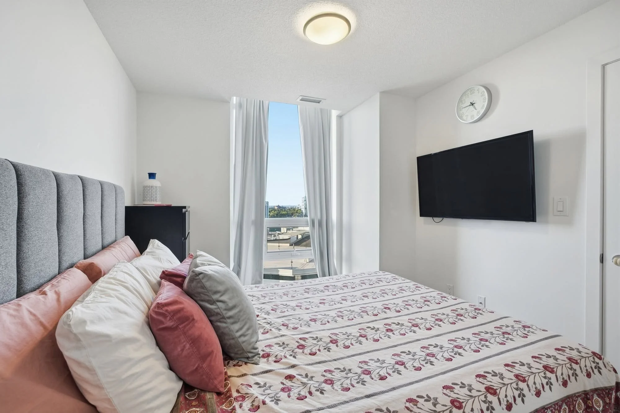 70-forest-manor-rd-1012-condo-for-sale-15.jpg