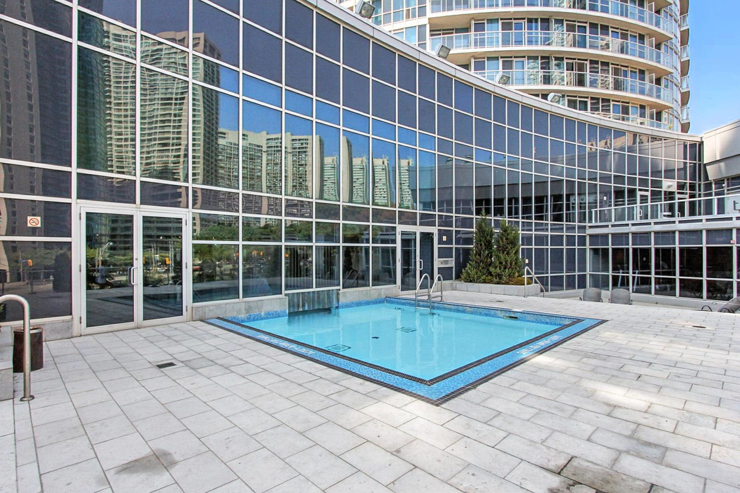 43-amenities2.jpg
