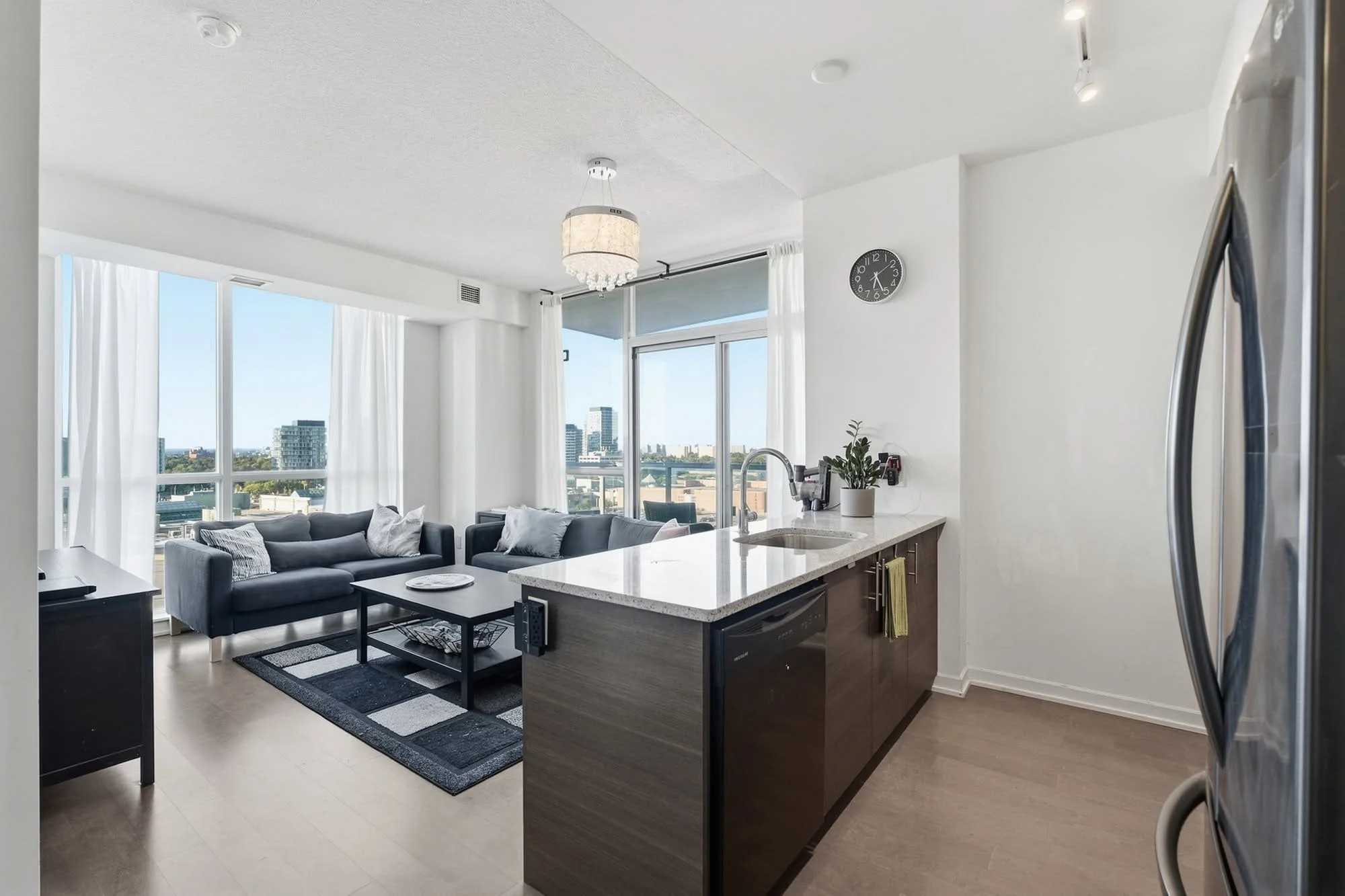 70-forest-manor-rd-1012-condo-for-sale-7.jpg