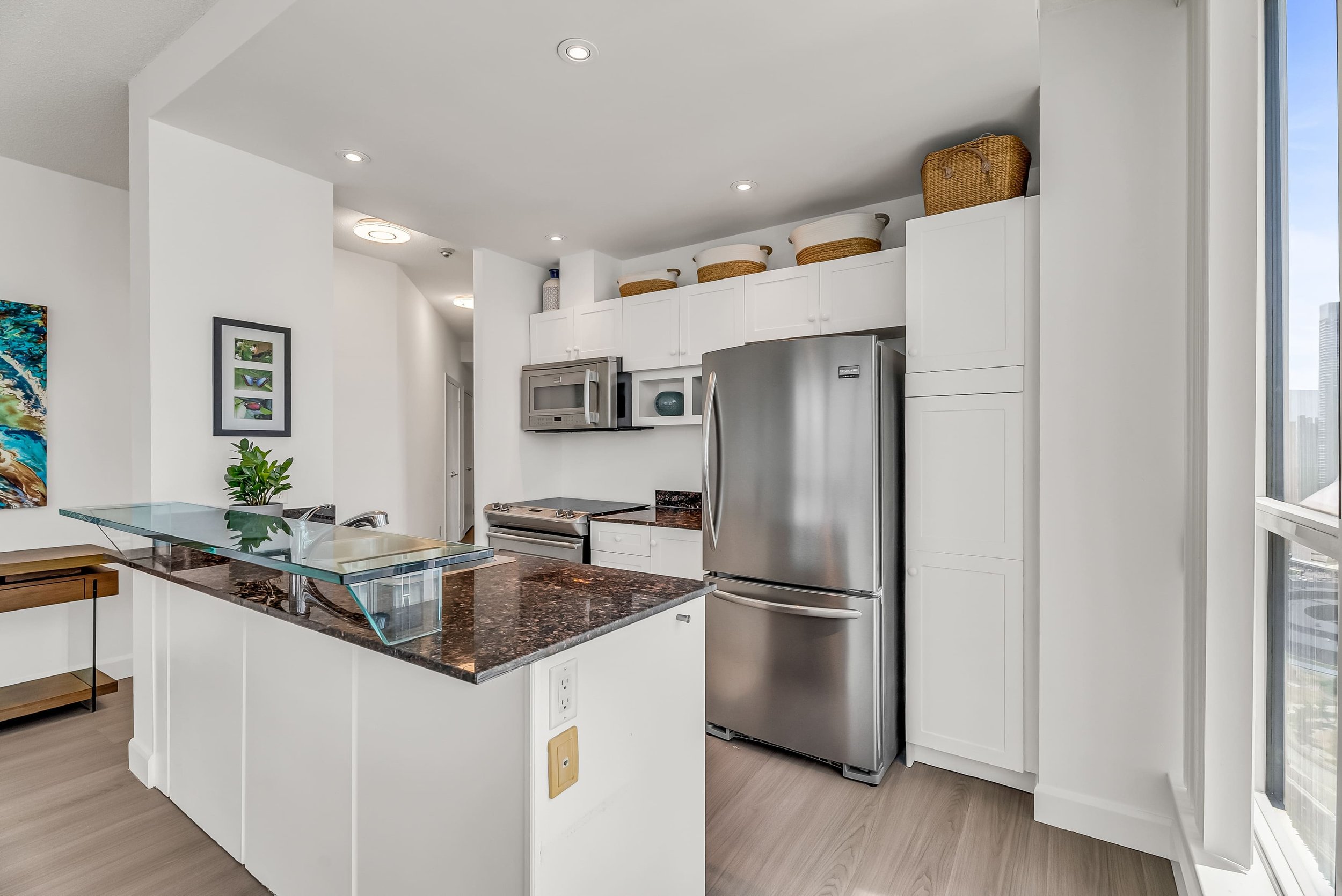 20-kitchen1.jpg