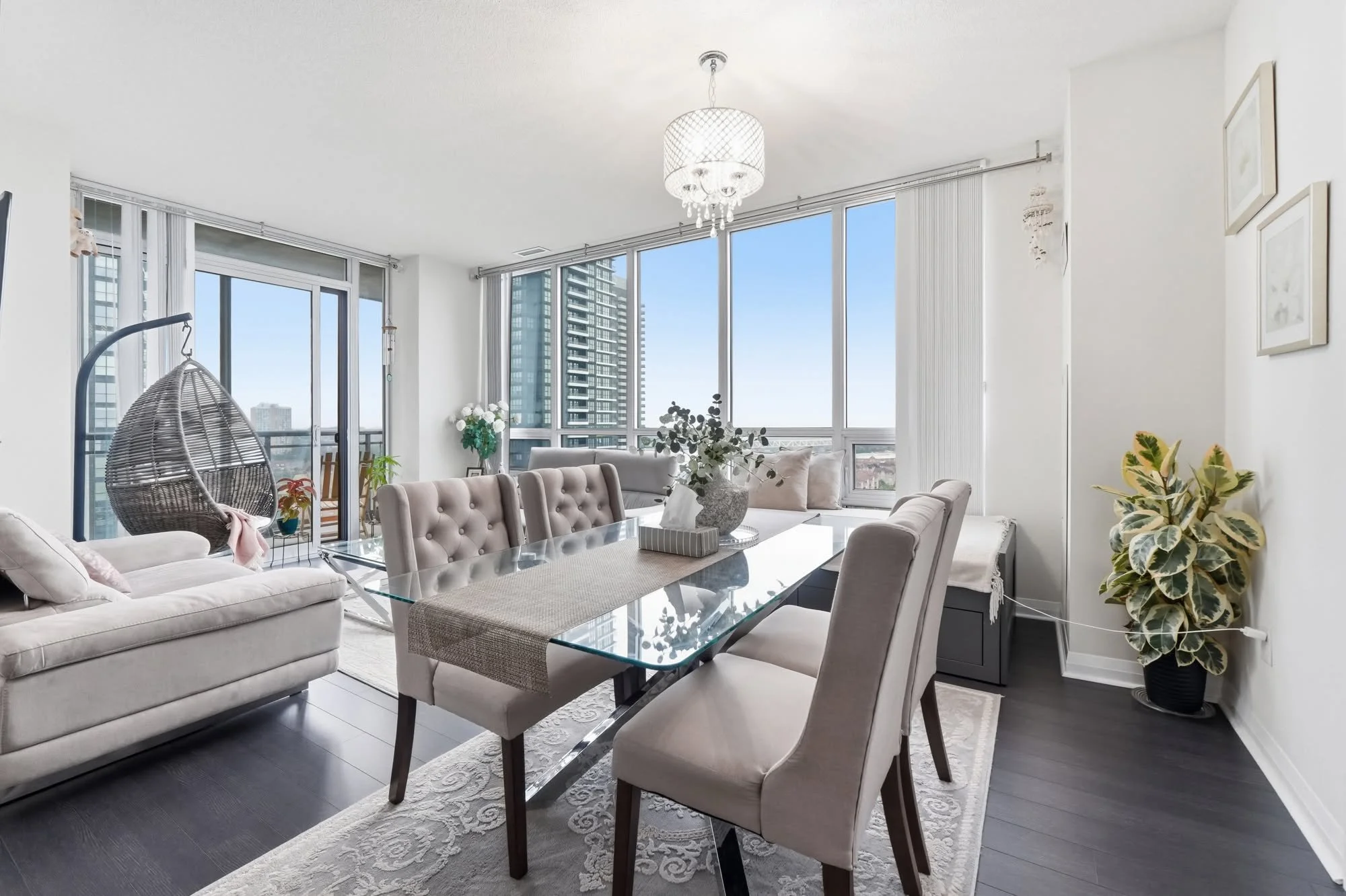 5025-four-springs-ave-condo-for-rent-mississauga-2.jpg