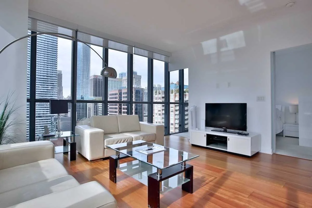 110-Charles-St-E-1903-condo-for-sale-12.jpg