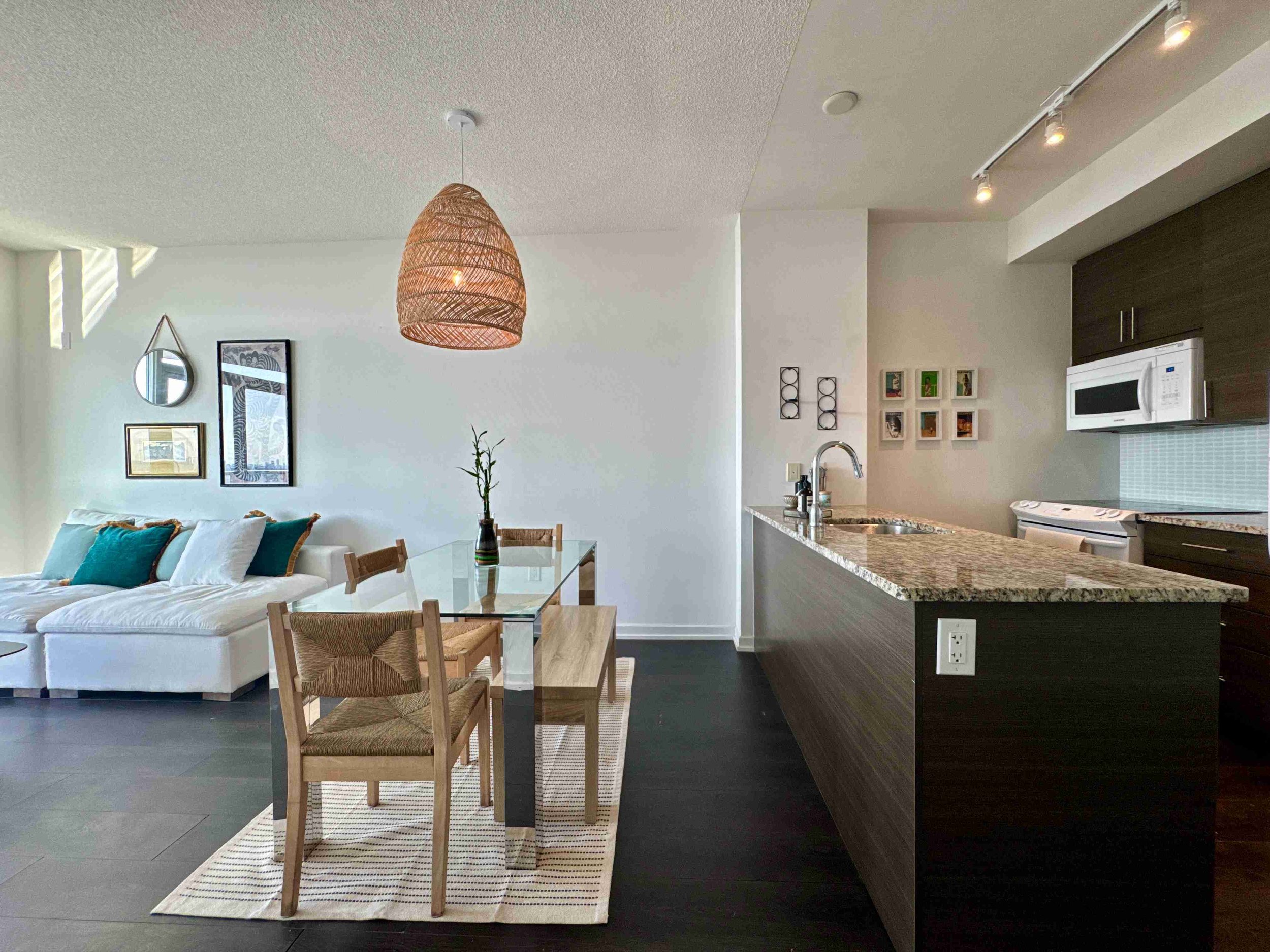 70-forest-manor-rd-2109-toronto-condo.jpg