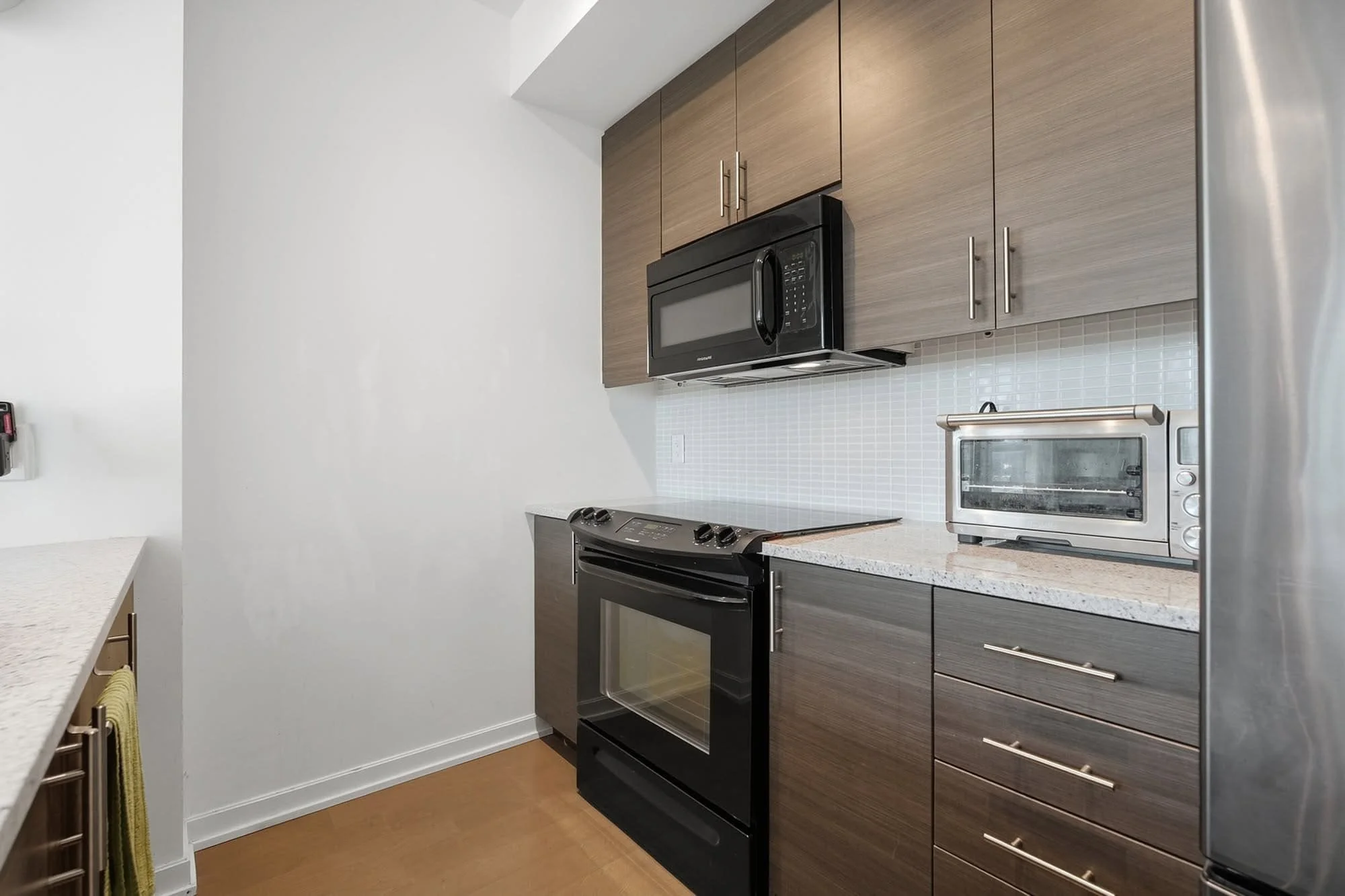 70-forest-manor-rd-1012-condo-for-sale-11.jpg