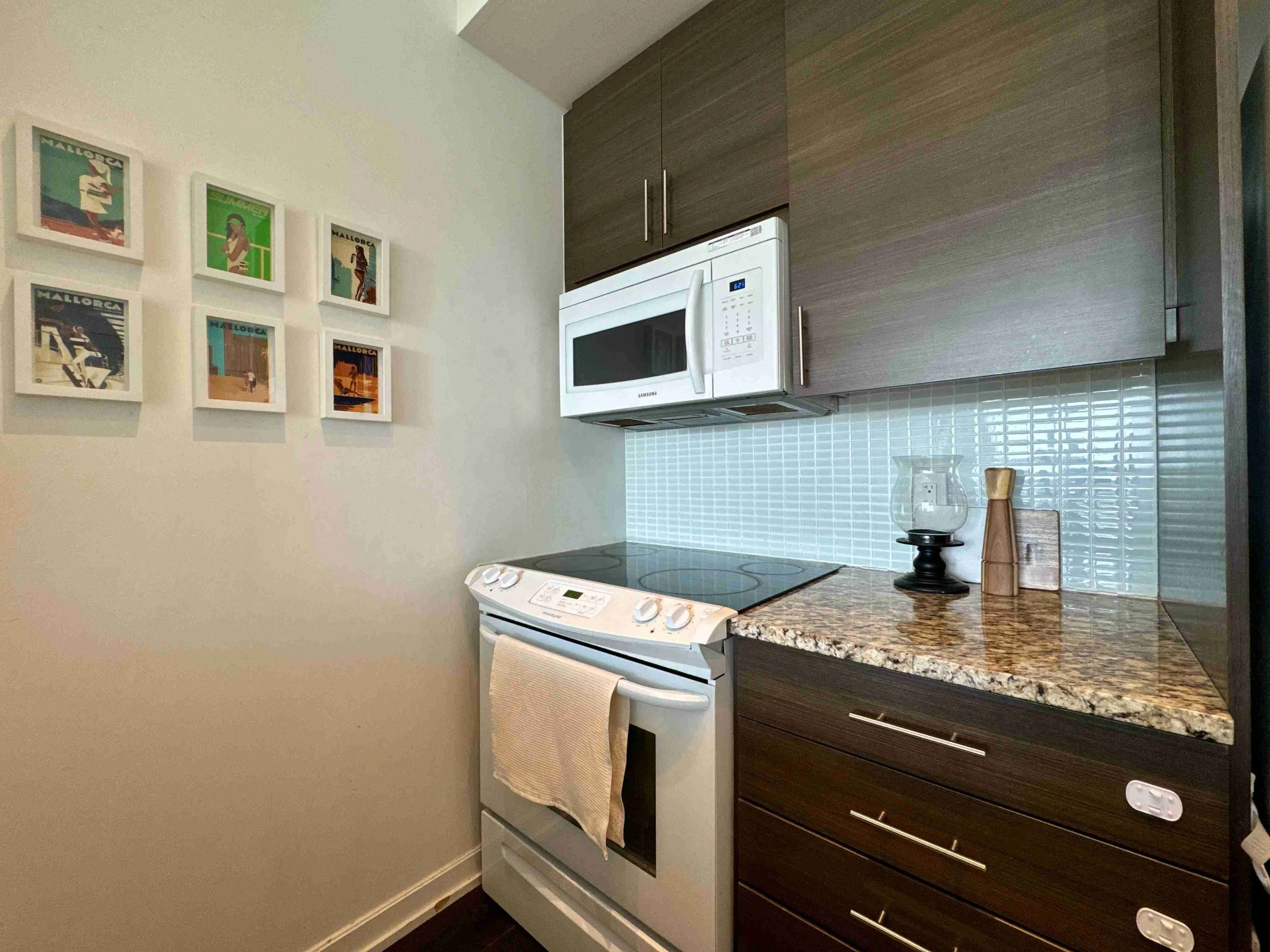 Small Kitchen view inside 70 Forest Manor Rd Unit 2109 Toronto condo